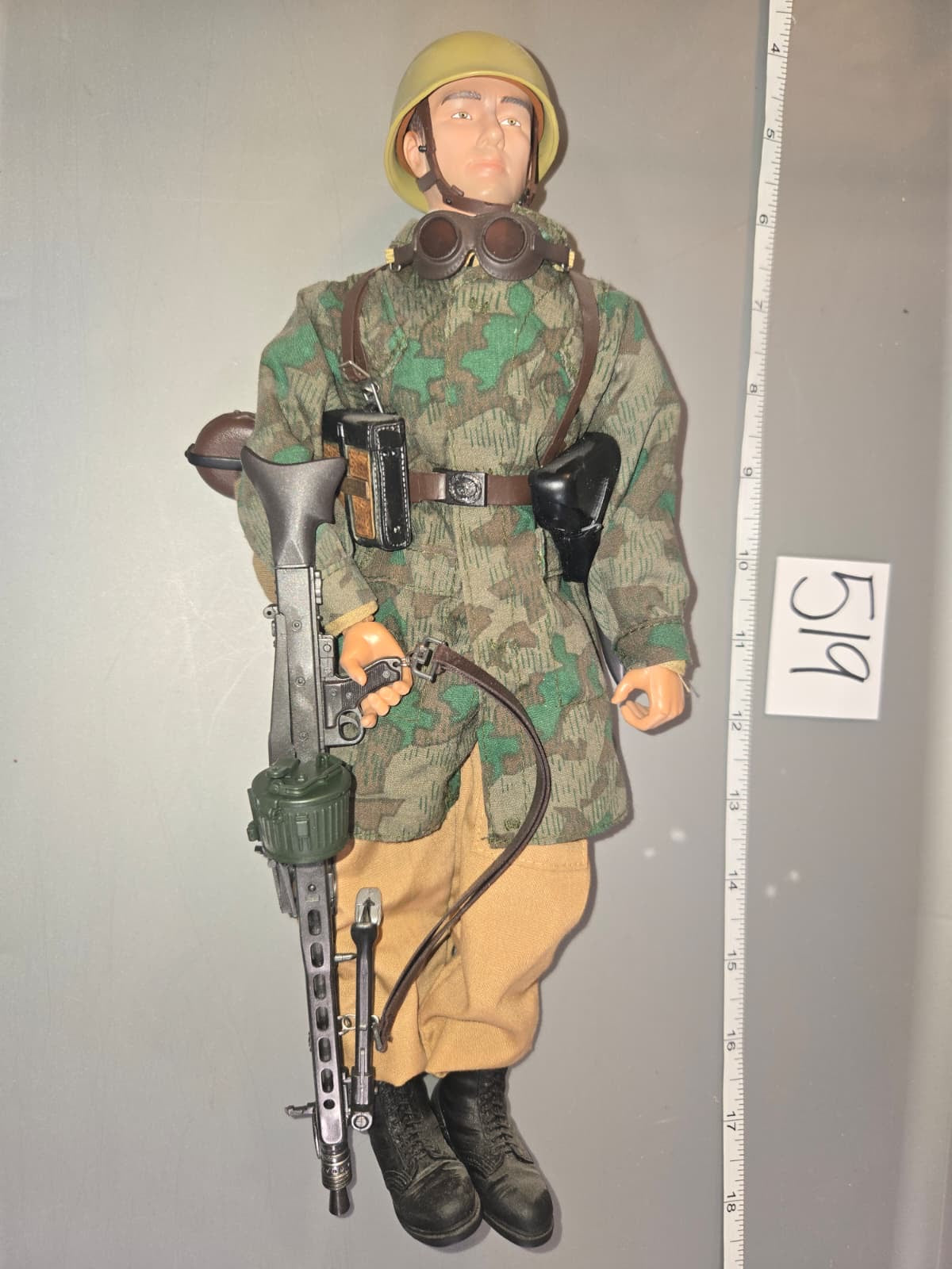1:6 Scale WWII German Fallschirmjager Paratrooper Dressed Figure - Dragon