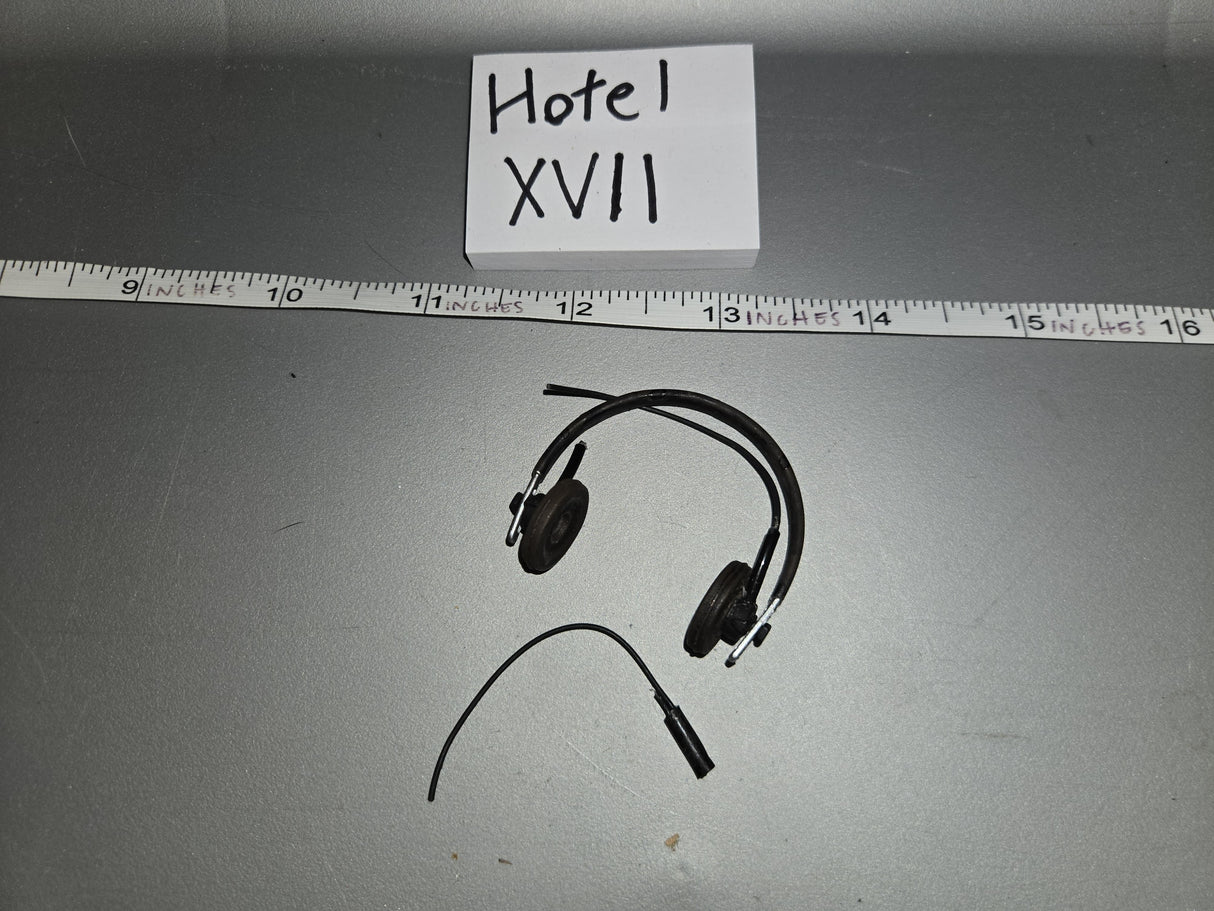 1/6 Scale WWII German Tanker Head Phones Set