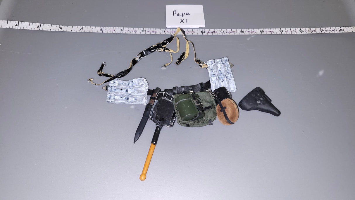 1/6 Scale WWII German Field Gear Lot
