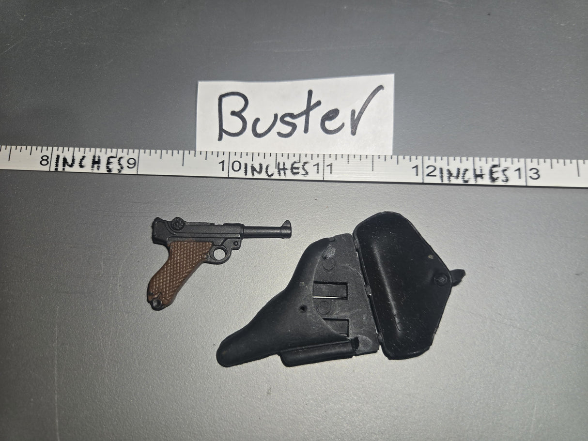 1/6 Scale WWII German Pistol and Holster