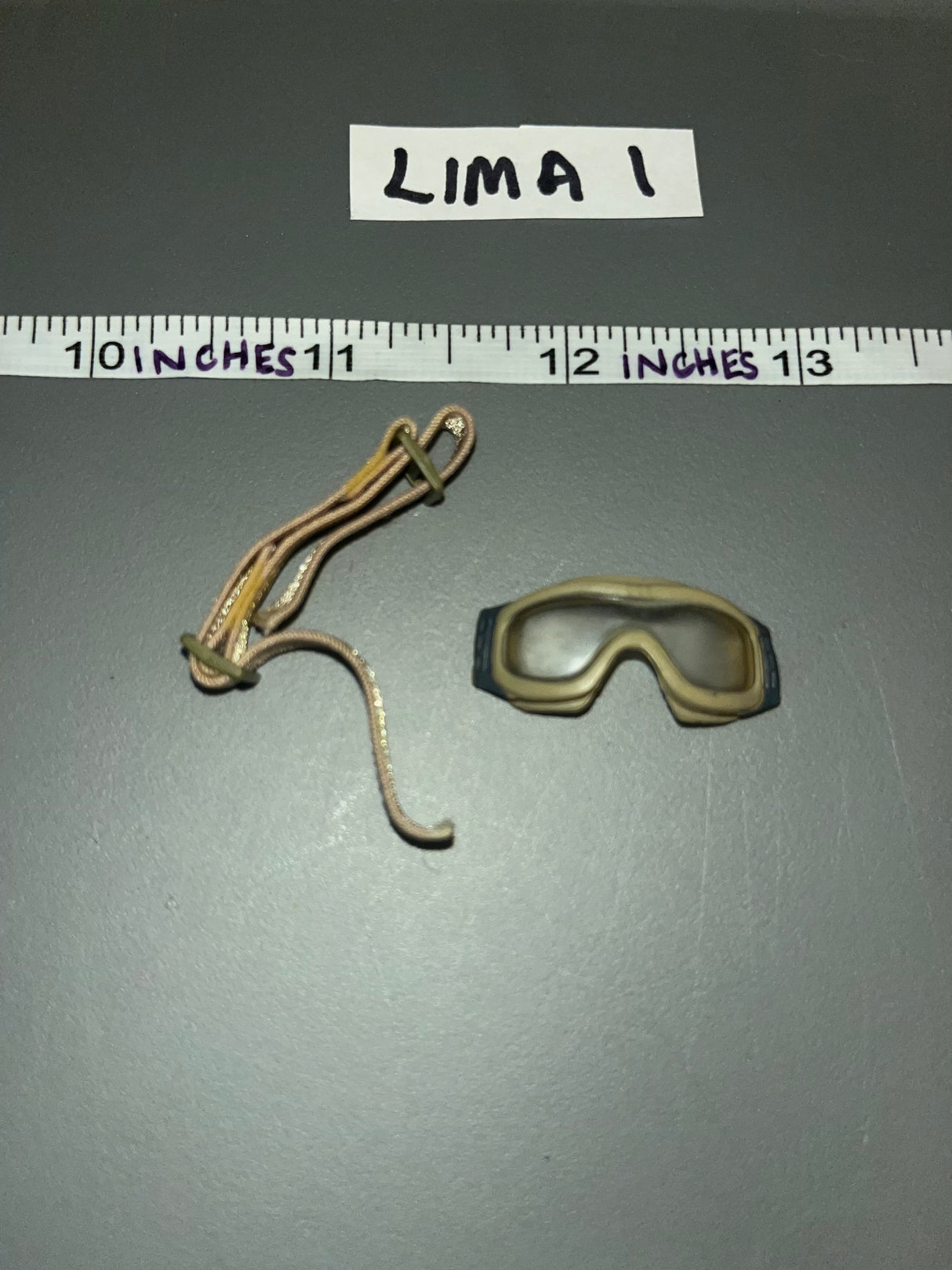 1:6 Scale Modern Era Dust Goggles