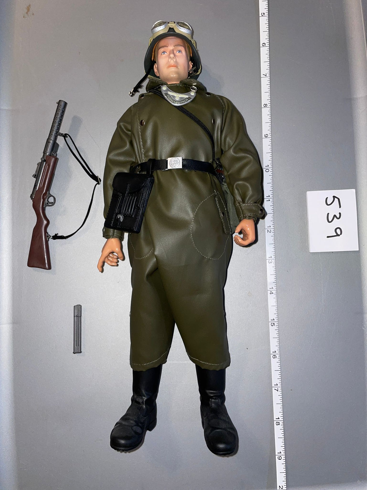 1:6 Scale WWII German Military Police Dressed Figure - Dragon