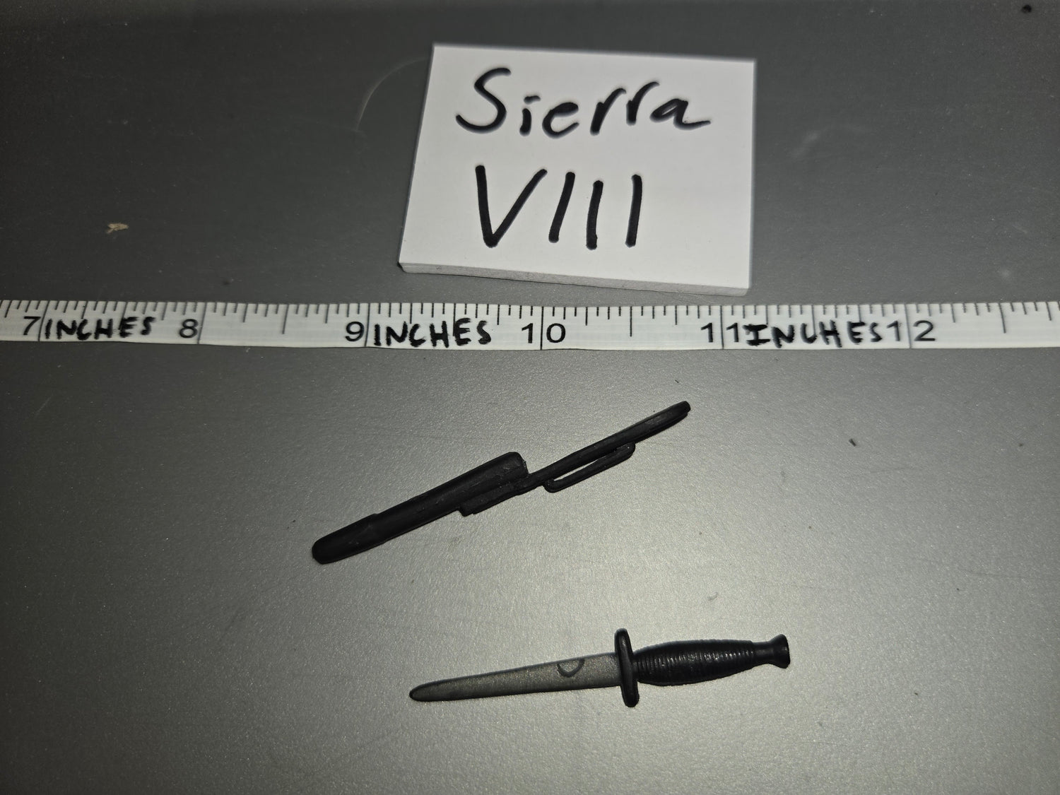 1:6 Scale WWII British Commando Dagger