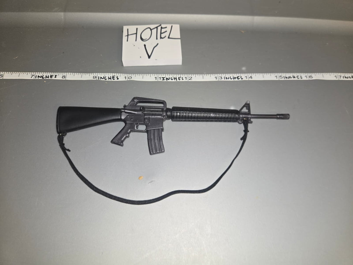 1/6 Modern Era M-16 Rifle