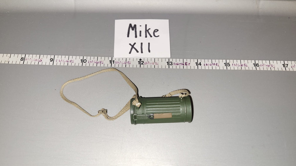 1/6 Scale WWII German Gas Mask Can