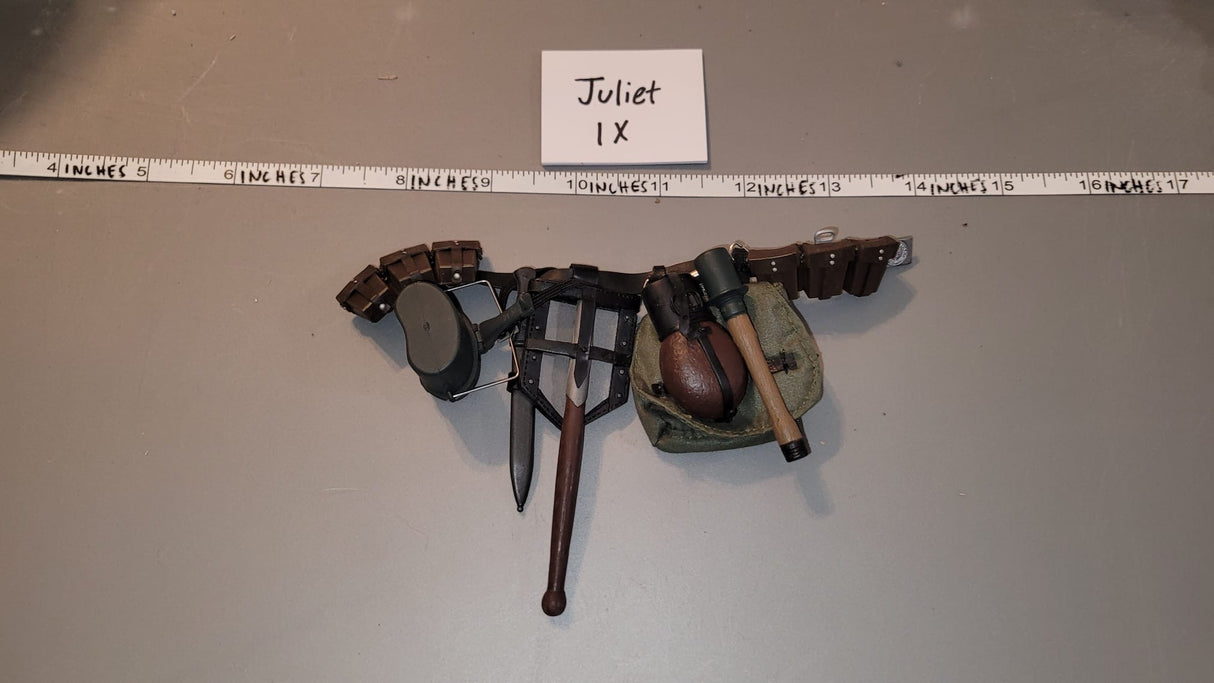 1/6 Scale WWII German Field Gear Lot