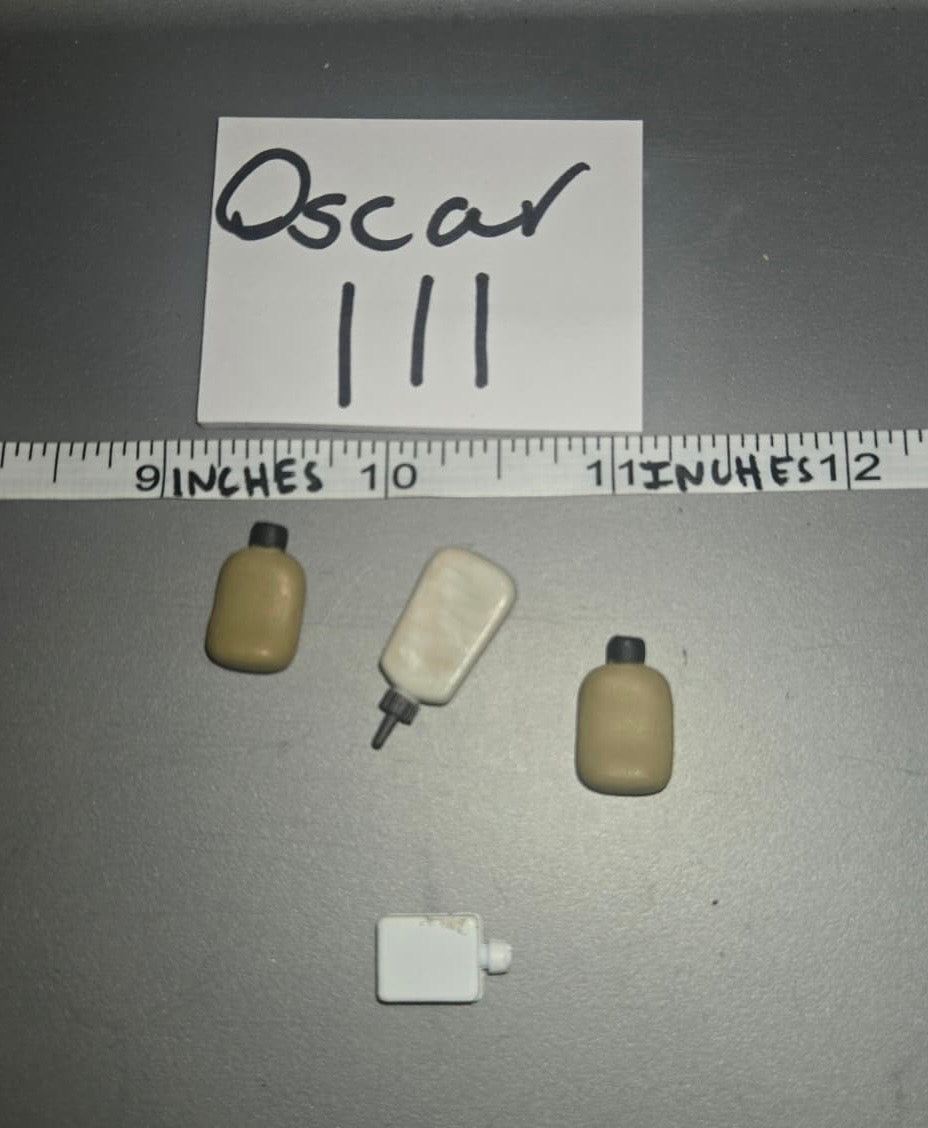 1/6 Scale Vietnam US Bug Repellent Bottle Lot