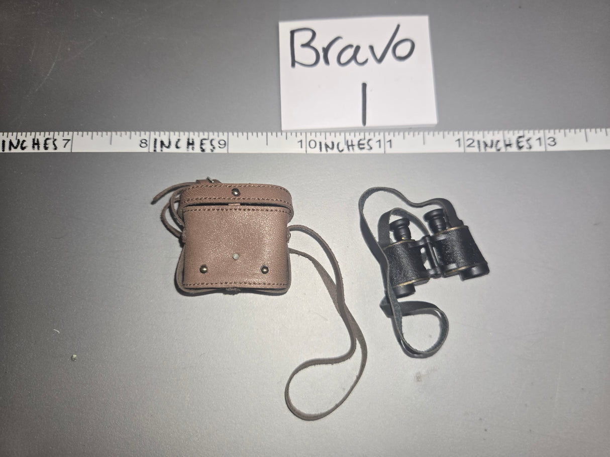 1/6 Scale WWII Japanese Binocular and Case IQO