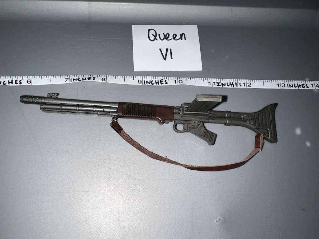 1:6 Scale WWII German FG-42