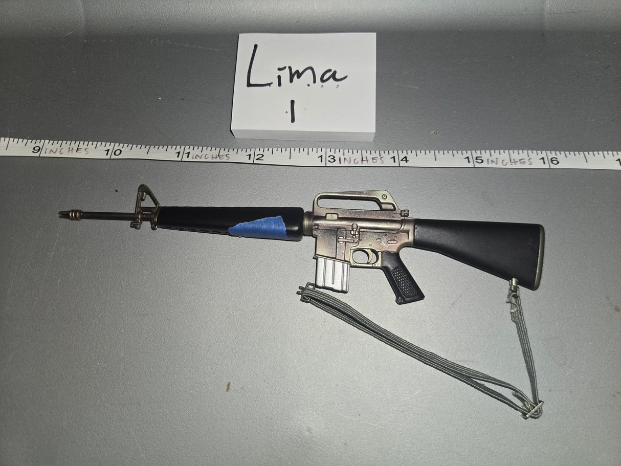 1:6 Scale Vietnam Era US M-16 Rifle - Dragon