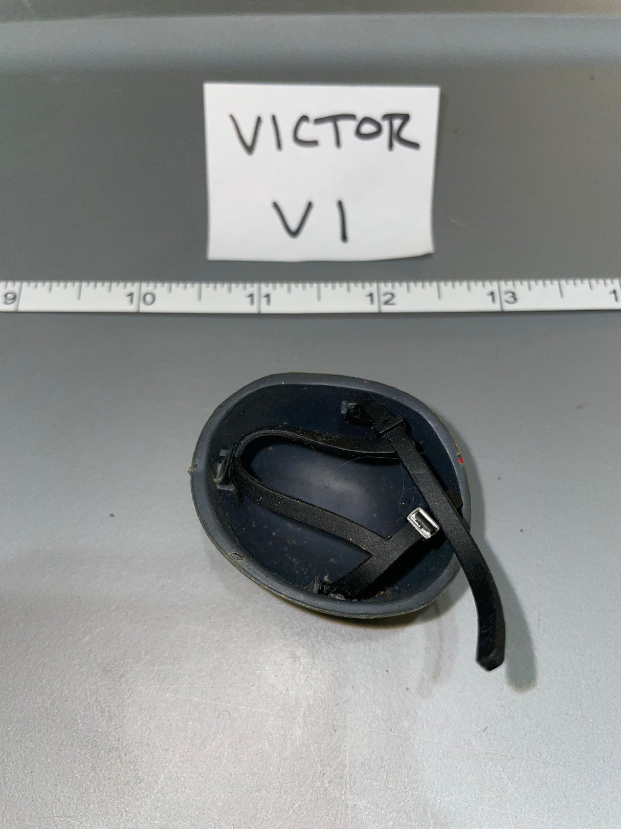 1:6 Scale WWII German Fallschirmjager Helmet