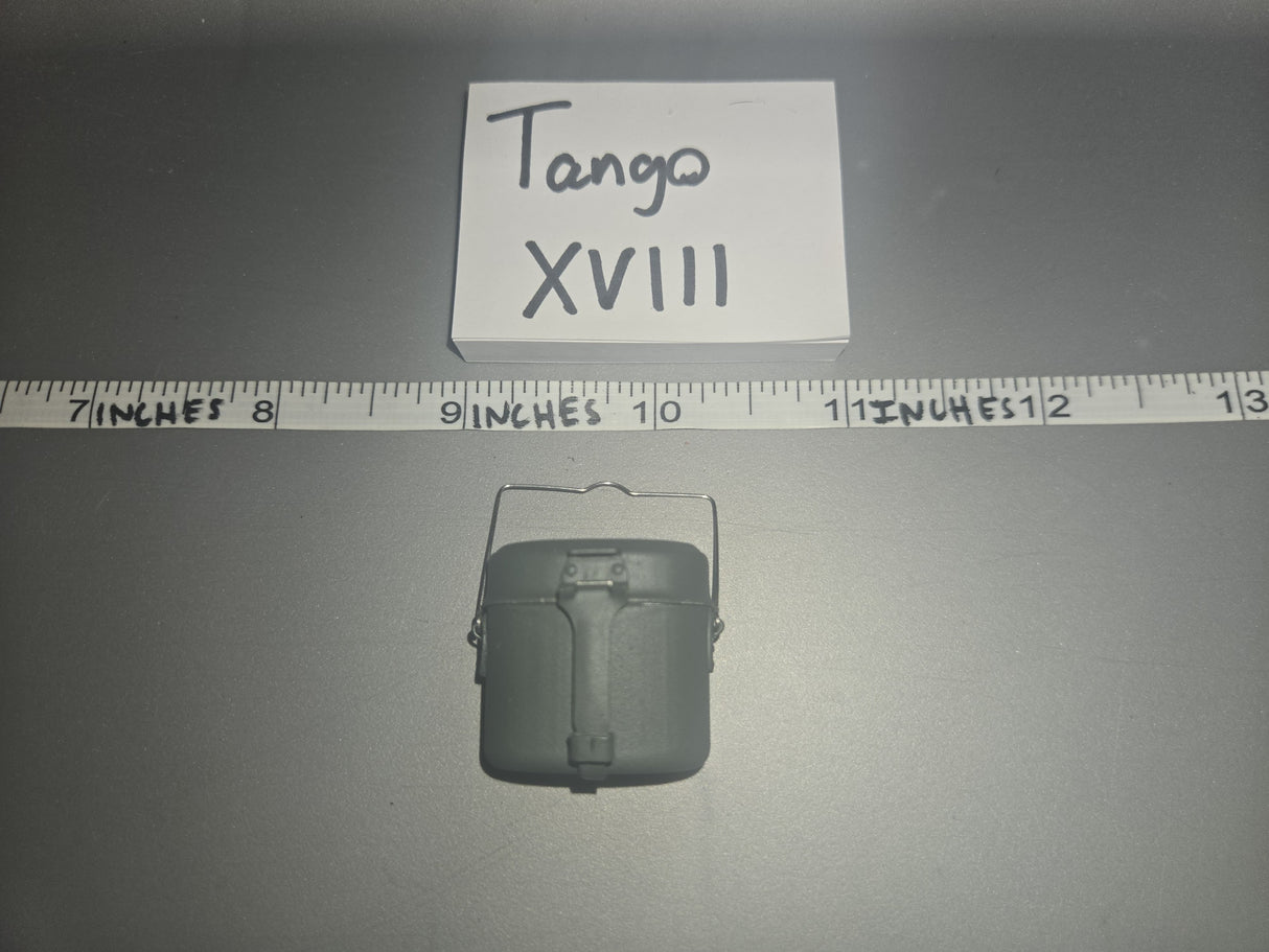 1/6 Scale WWII German Mess Kit -