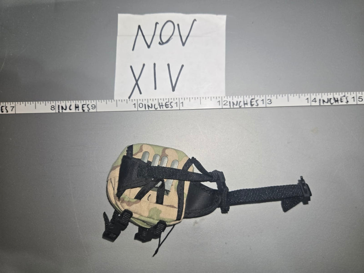 1:6 Scale Modern Era Drop Down Pouch