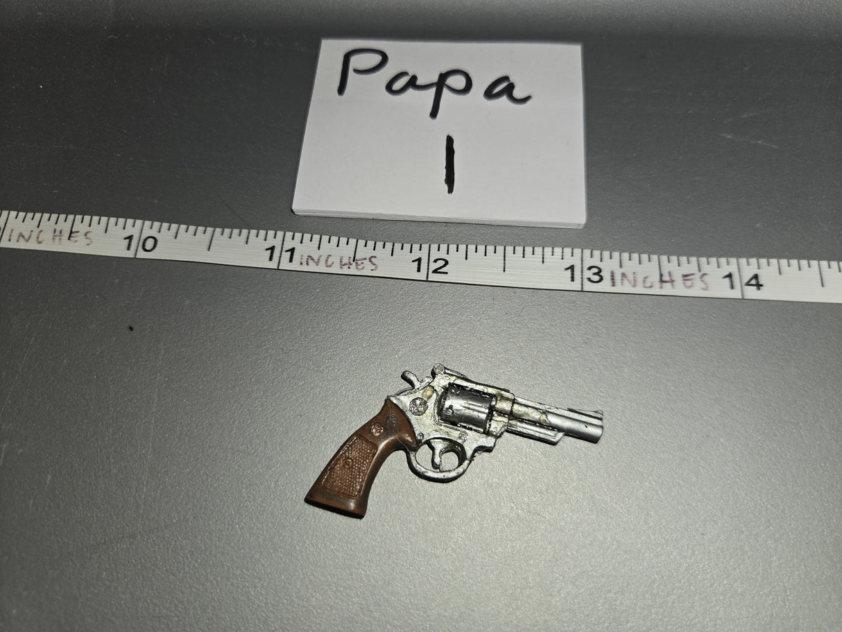 1/6 Scale Modern Era Revolver
