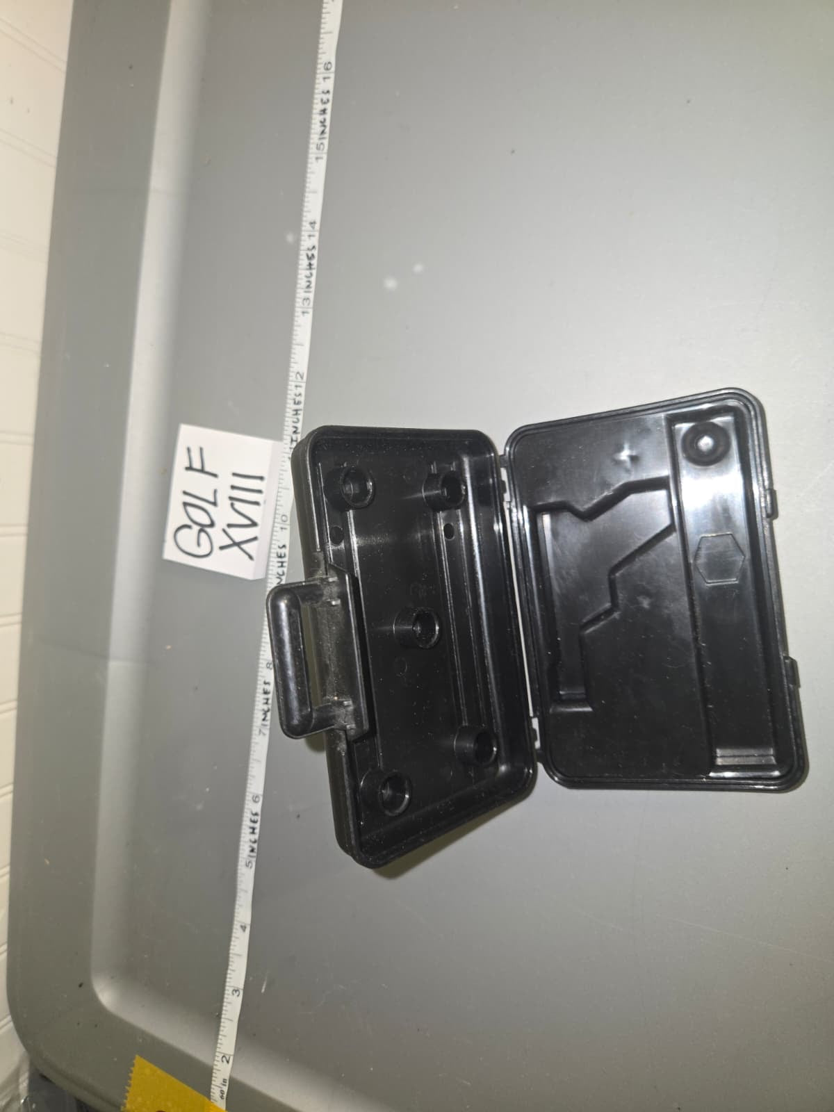 1/6 Scale Modern Era Hardside Case / Suitcase - Diorama