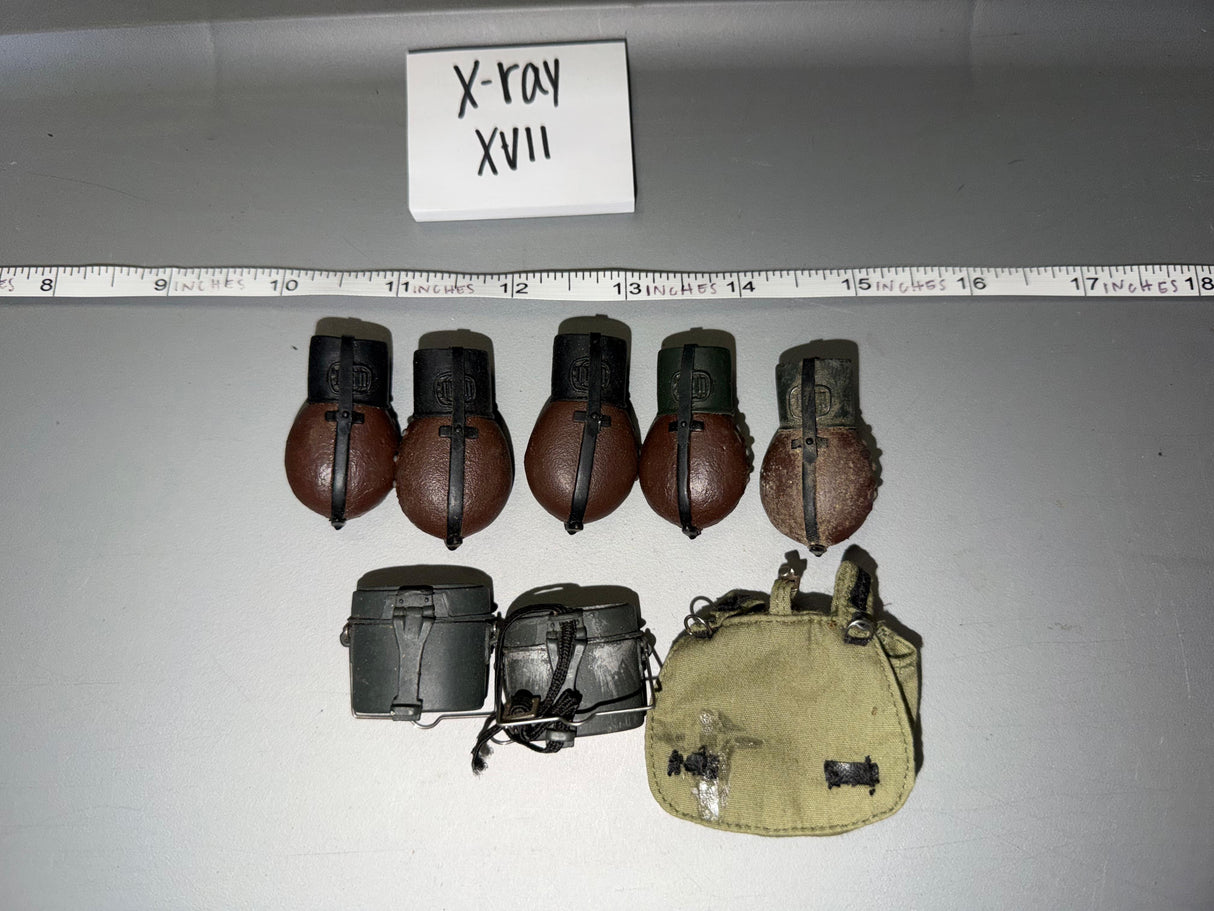 1:6 Scale WWII German Canteen Lot