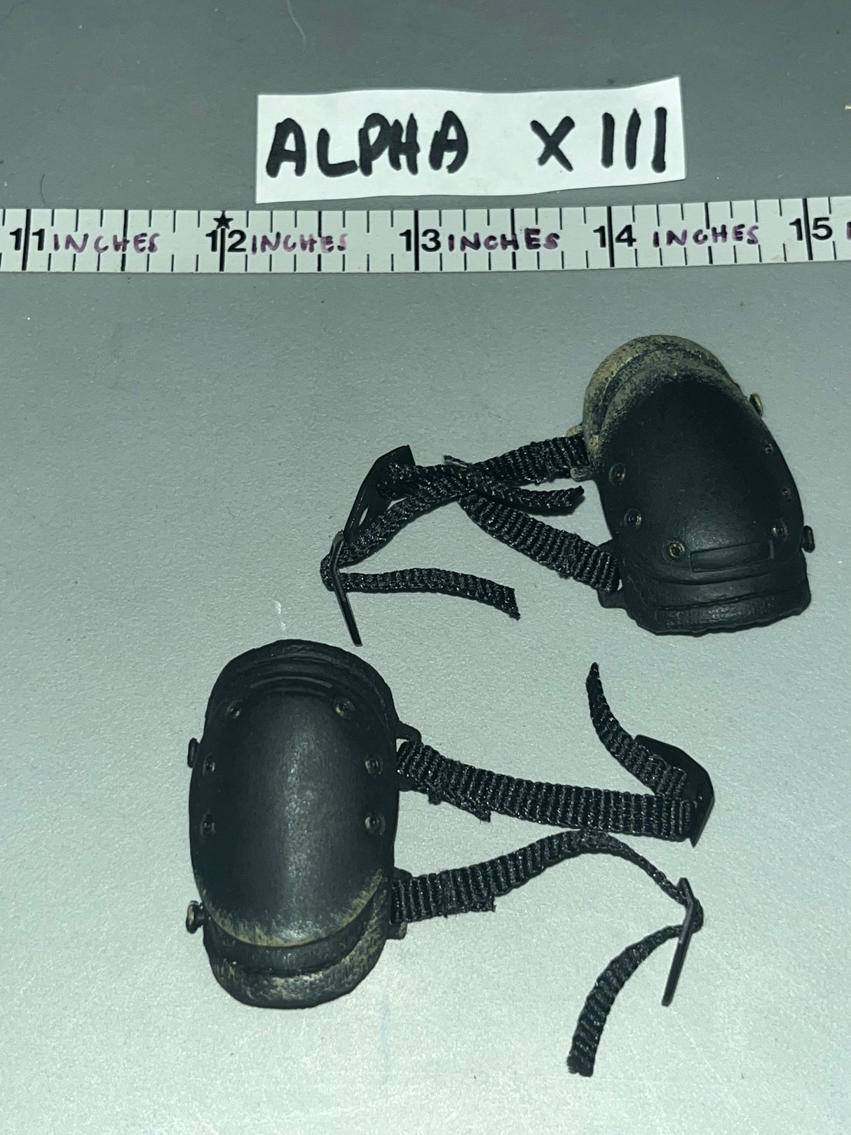 1:6 Scale Modern Era Knee Pads