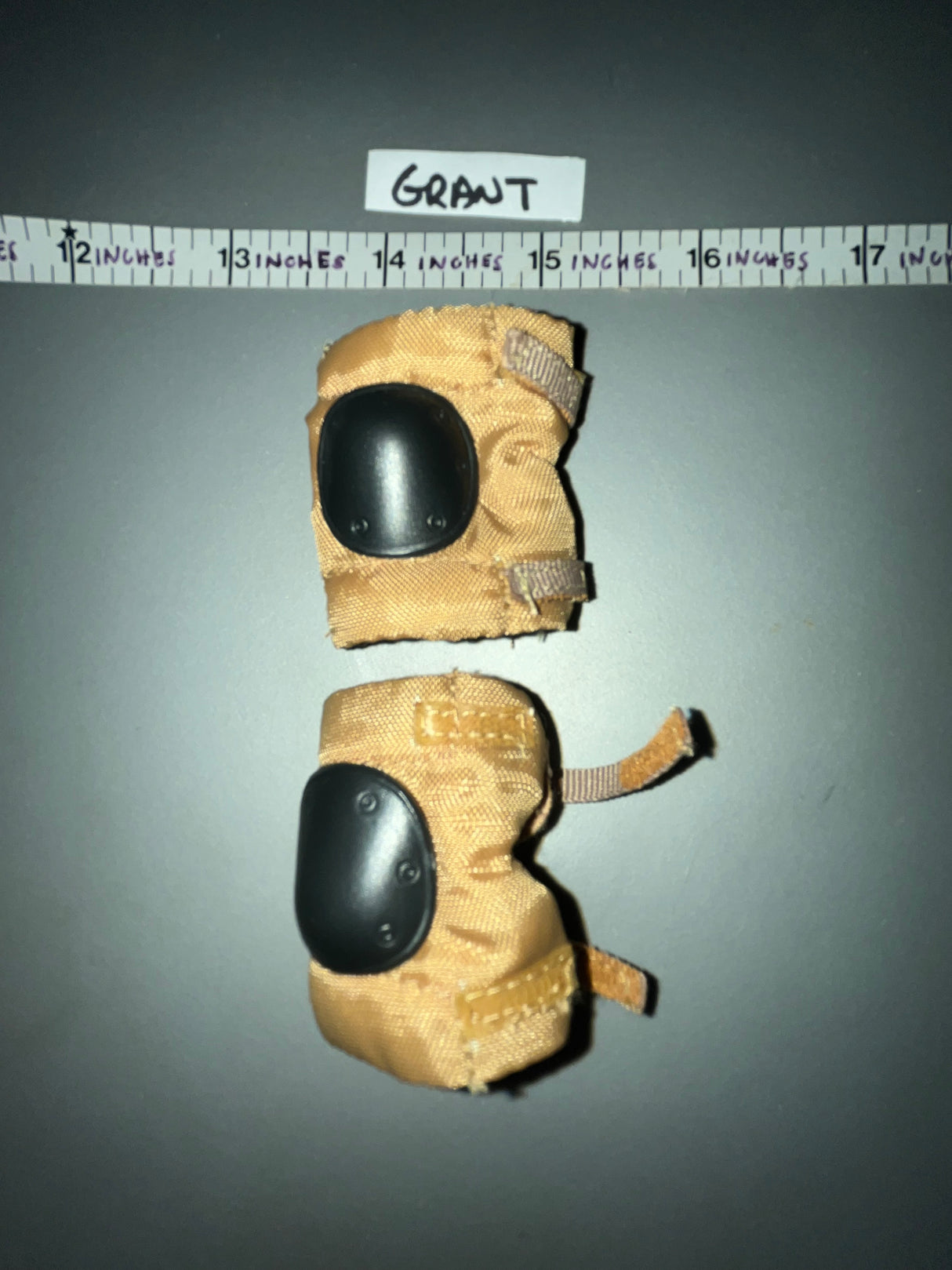 1:6 Scale Modern Era Knee Pads