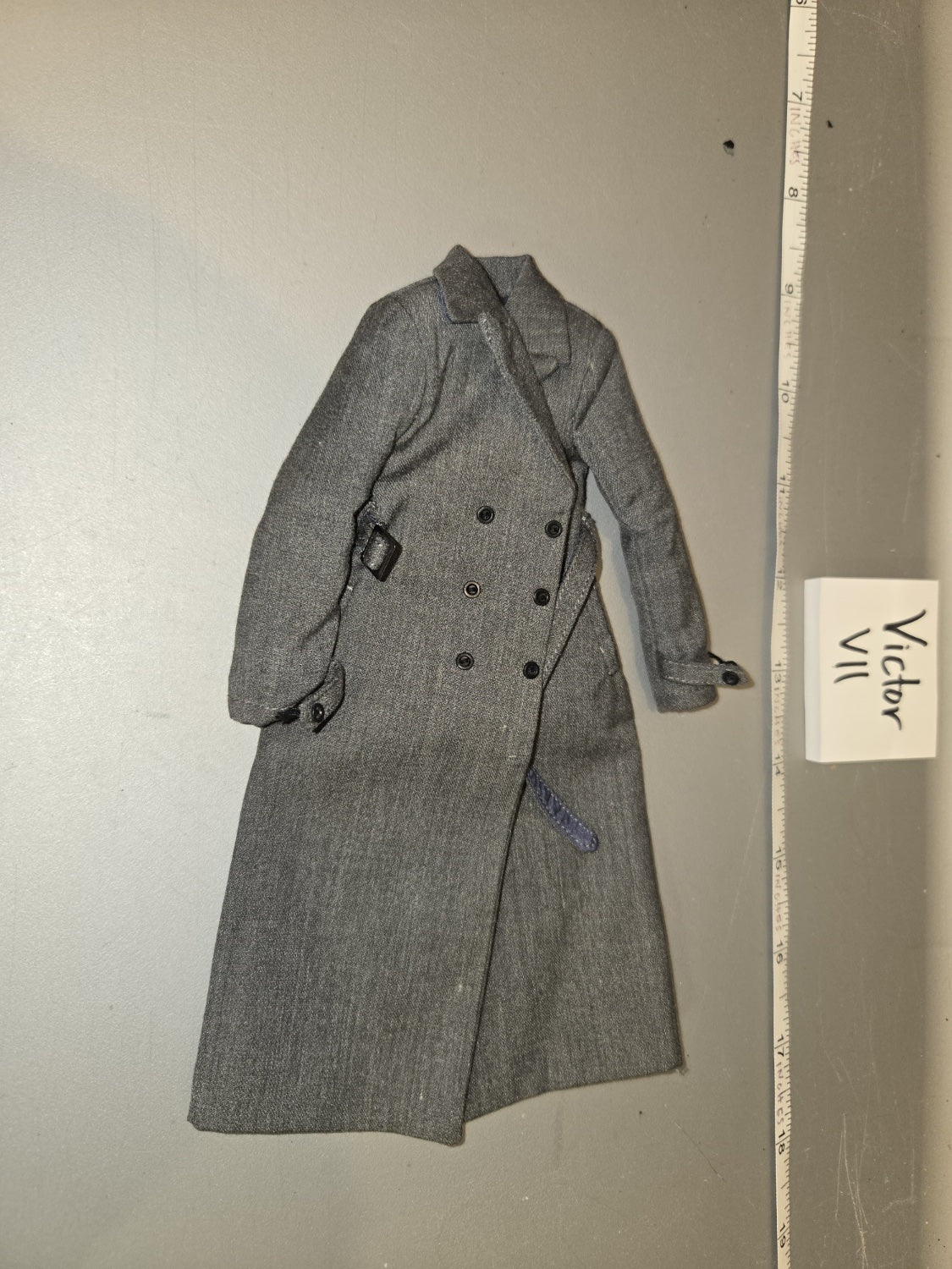 1/6 Scale Modern Era Civilian Trench Coat - Victor VII