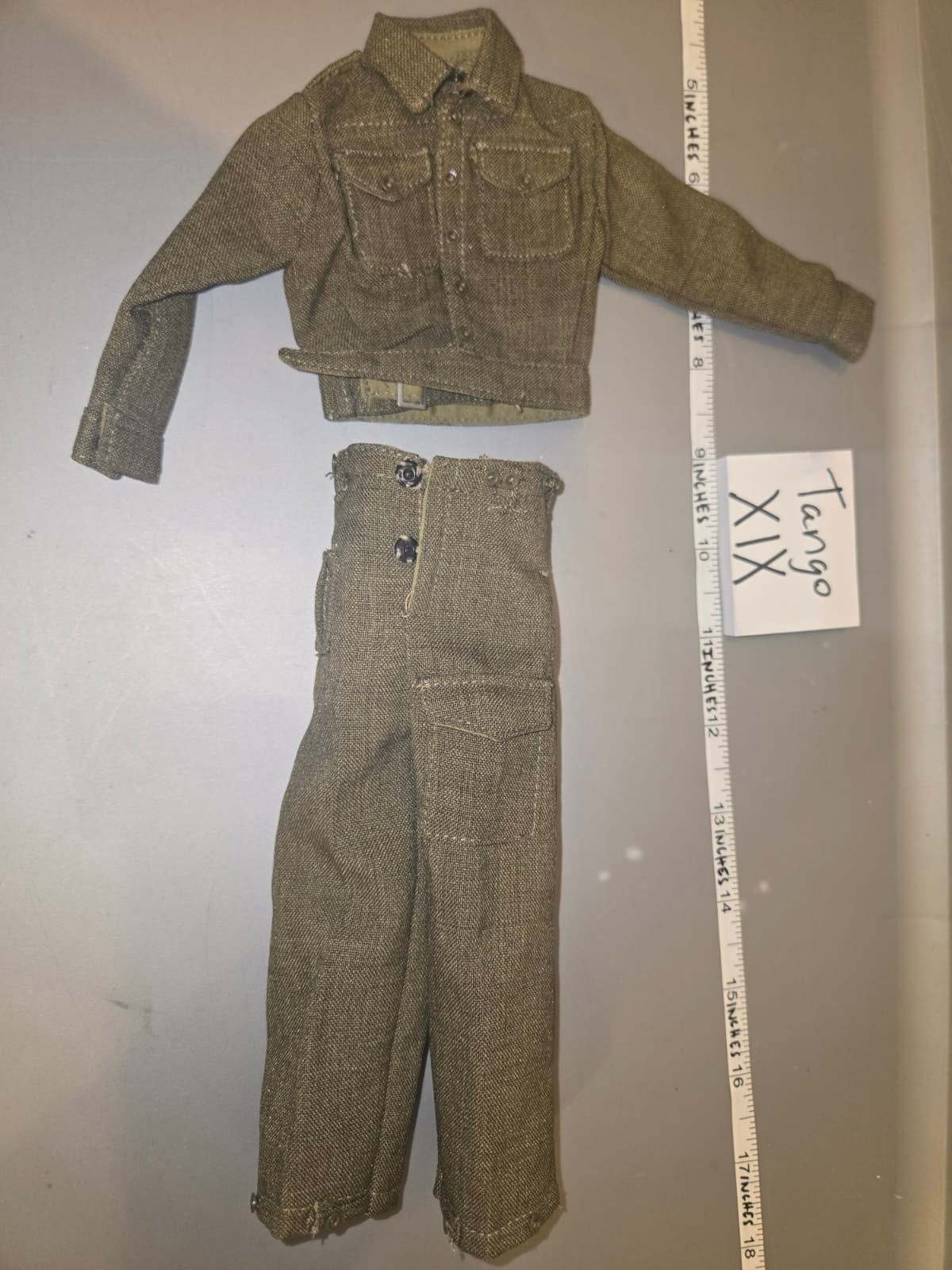 1:6 Scale WWII British Uniform