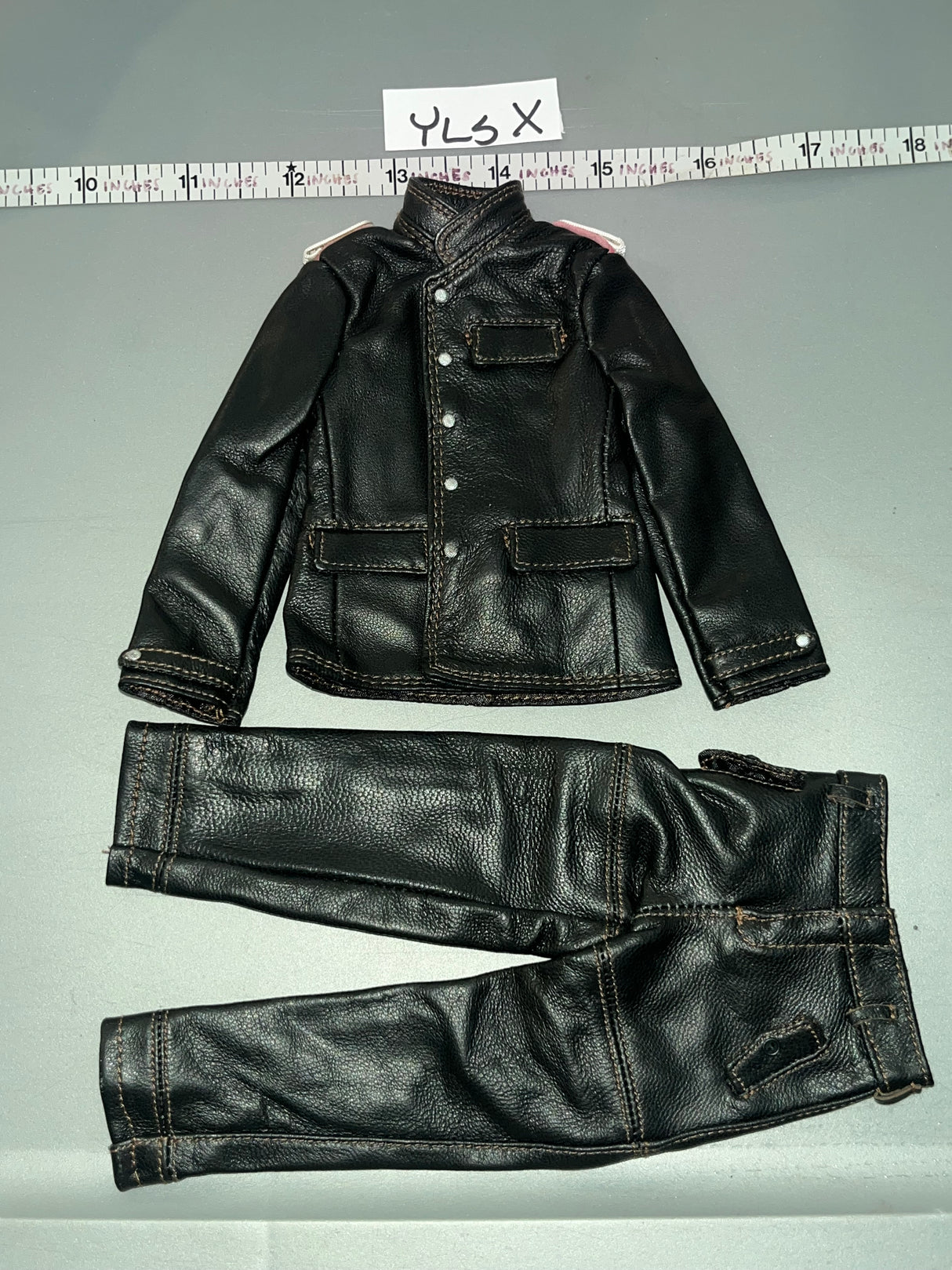 1:6 Scale WWII German Tanker Leather Uniform - Whitman - Facepool FP019