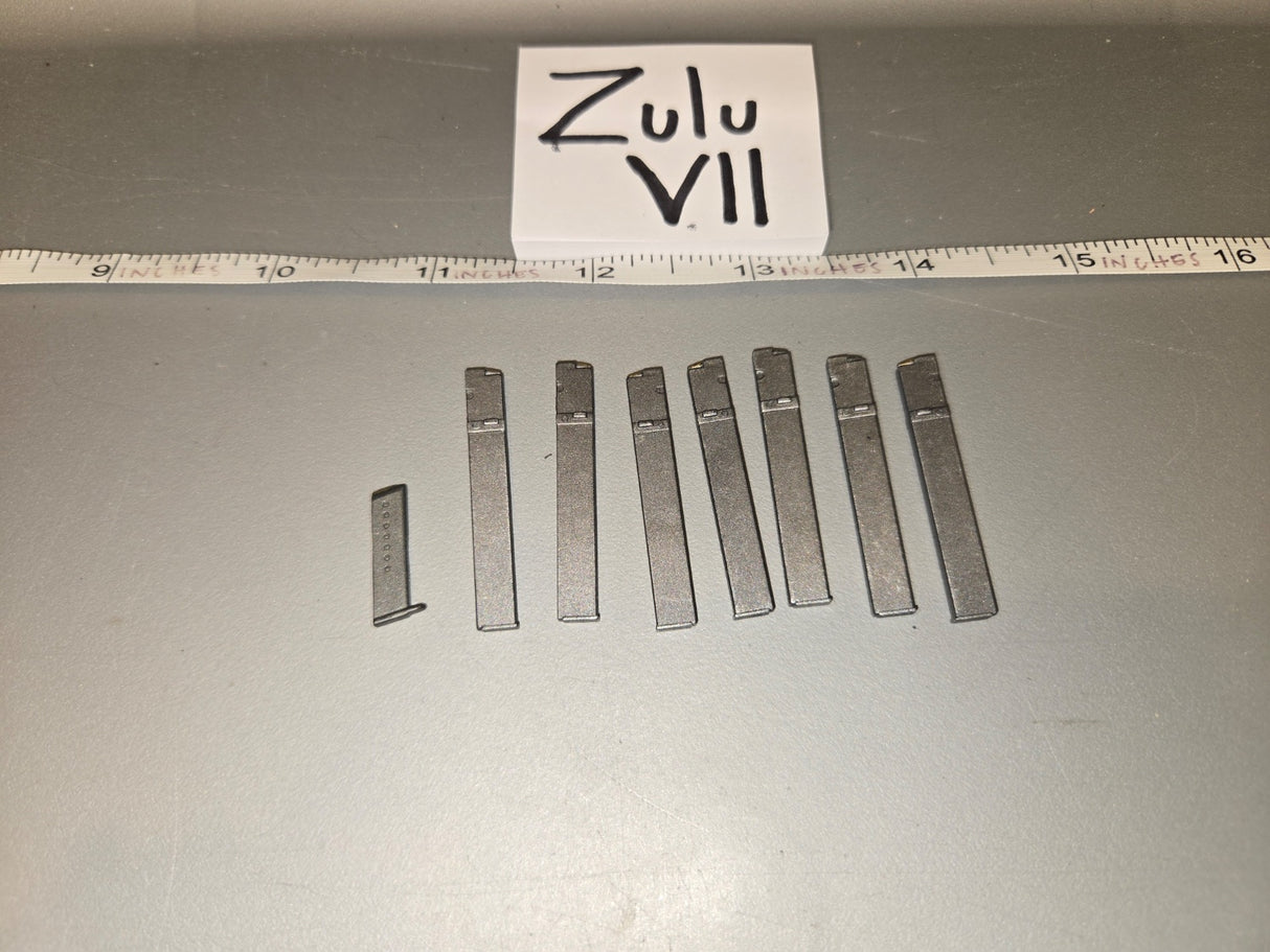 1/6 Scale Modern Pistol Magazine Lot - Zulu VII