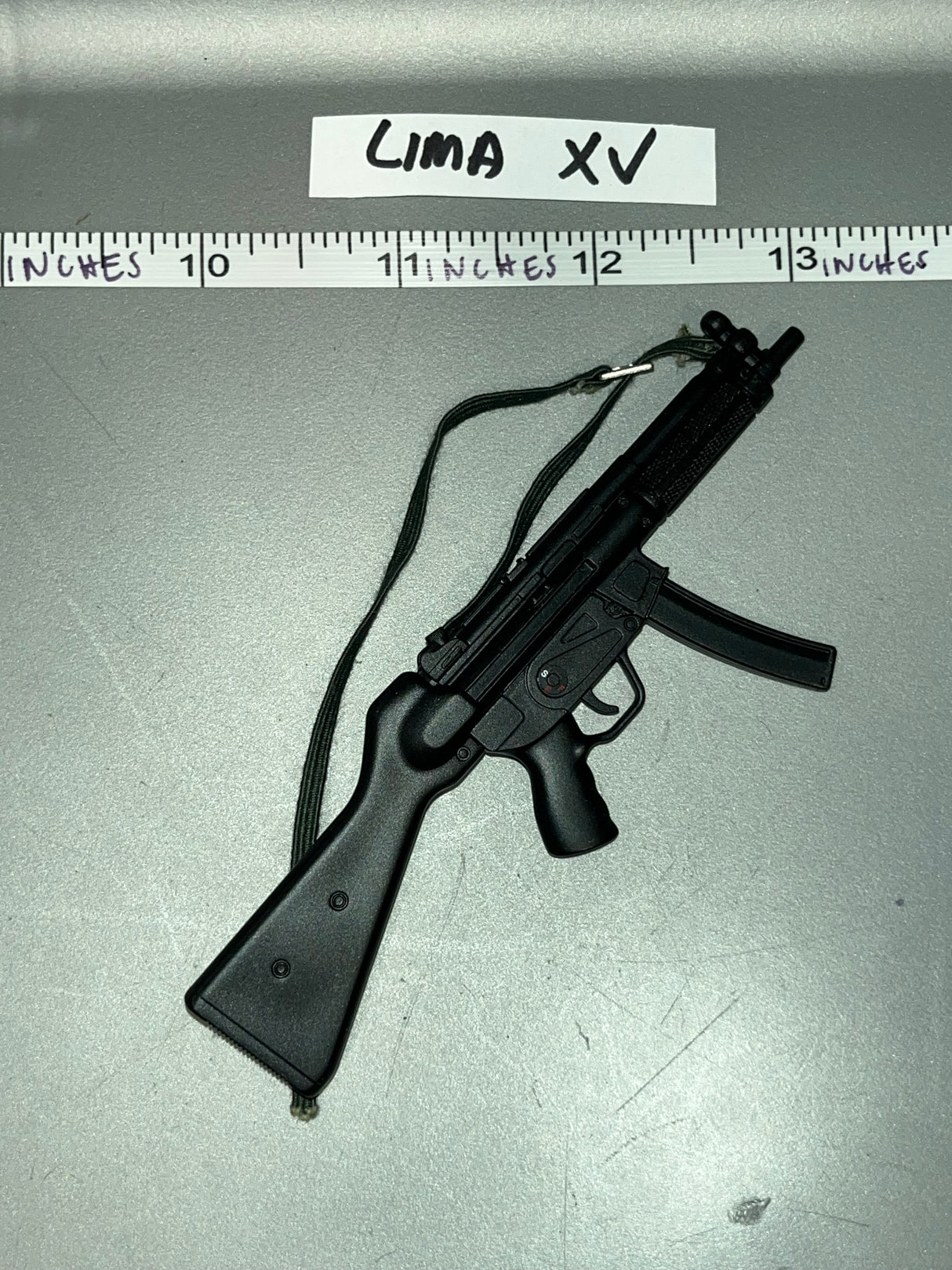 1/6 Scale Modern Era MP5 Submachine Gun