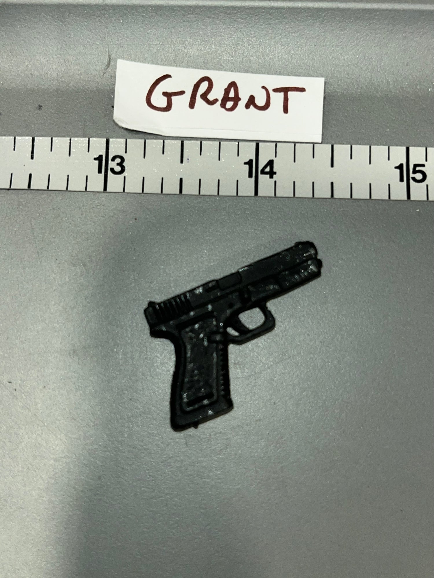 1/6 Modern Era Pistol