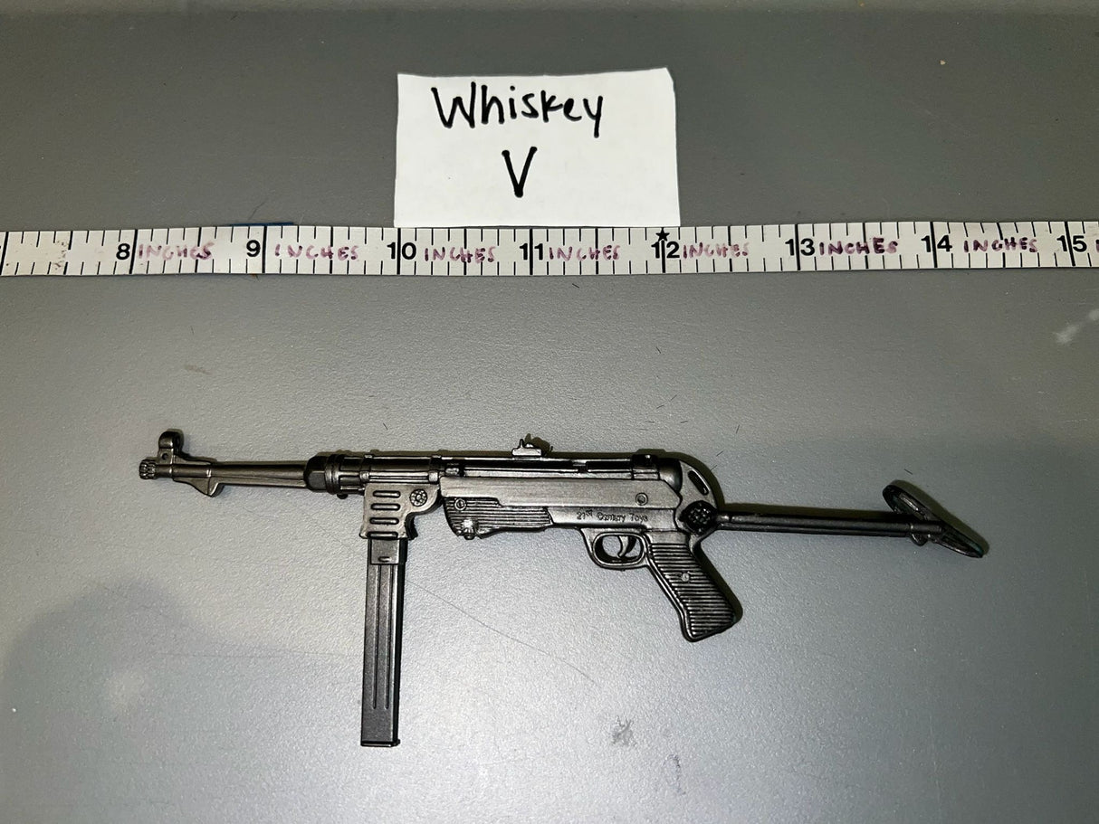 1/6 Scale WWII German MP-40 -