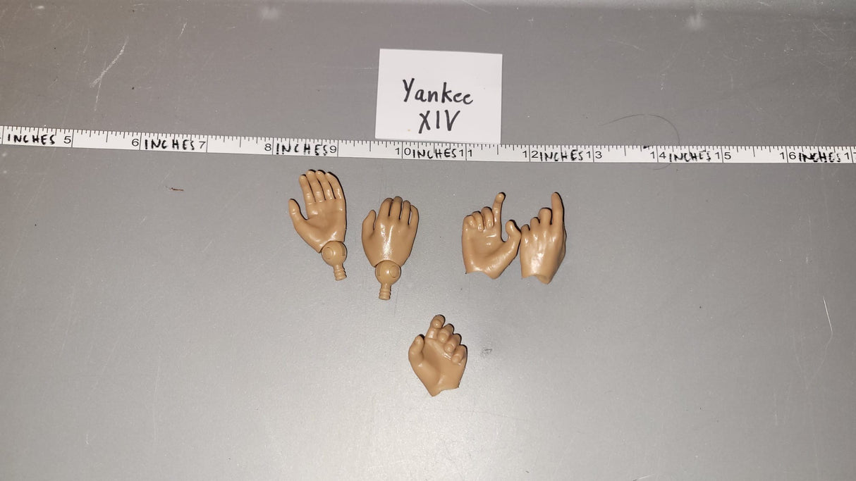 1/6 Scale Nude Figure Hand Lot