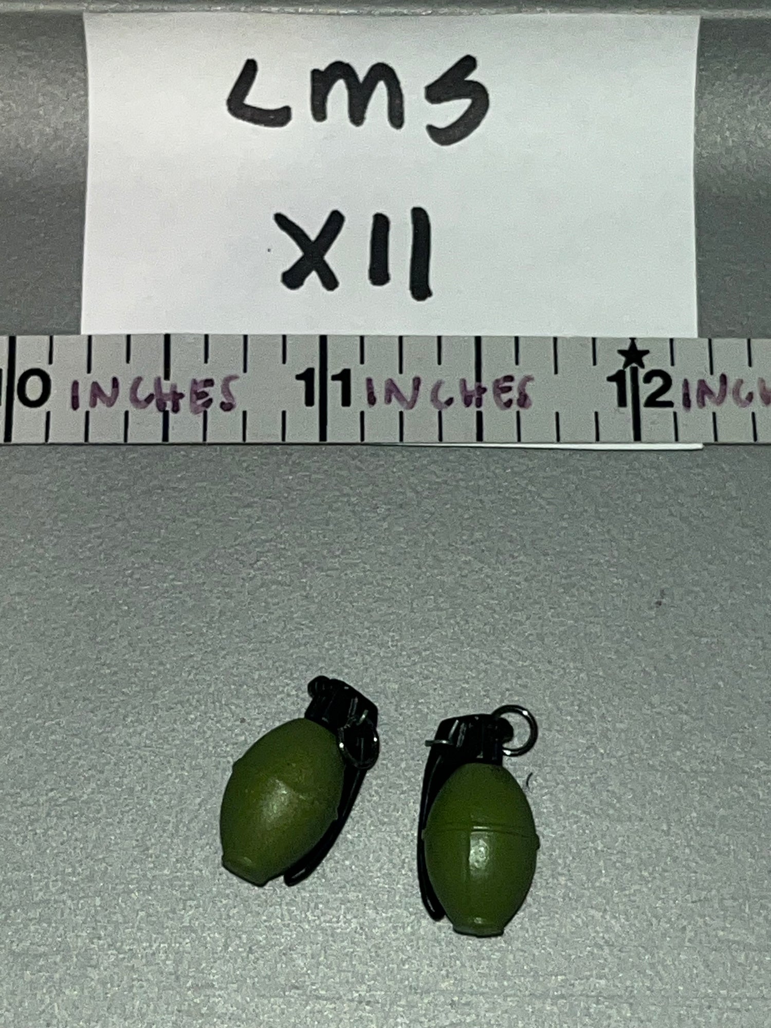 1/6 Scale Vietnam US Grenades - USMC Hue  - QORange