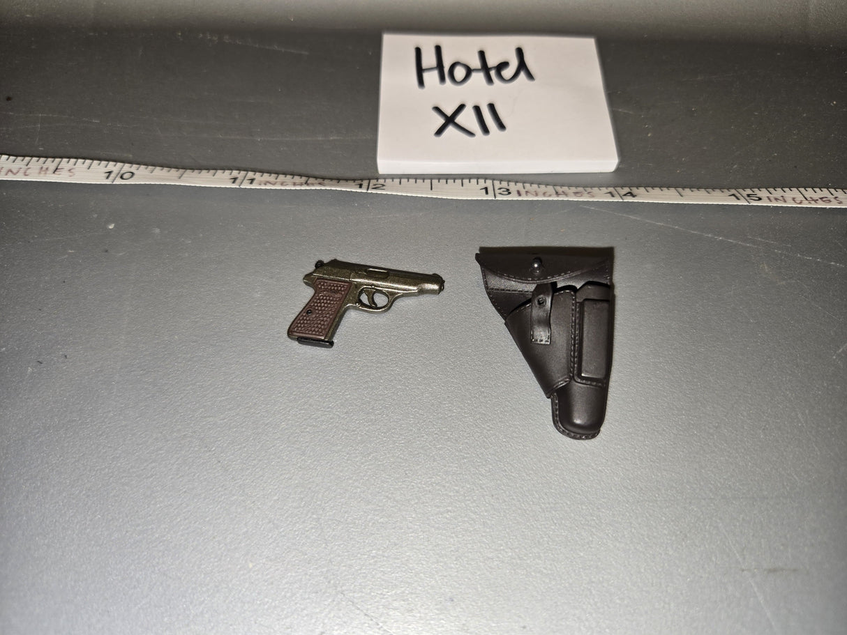 1/6 Scale WWII German Pistol and Holster