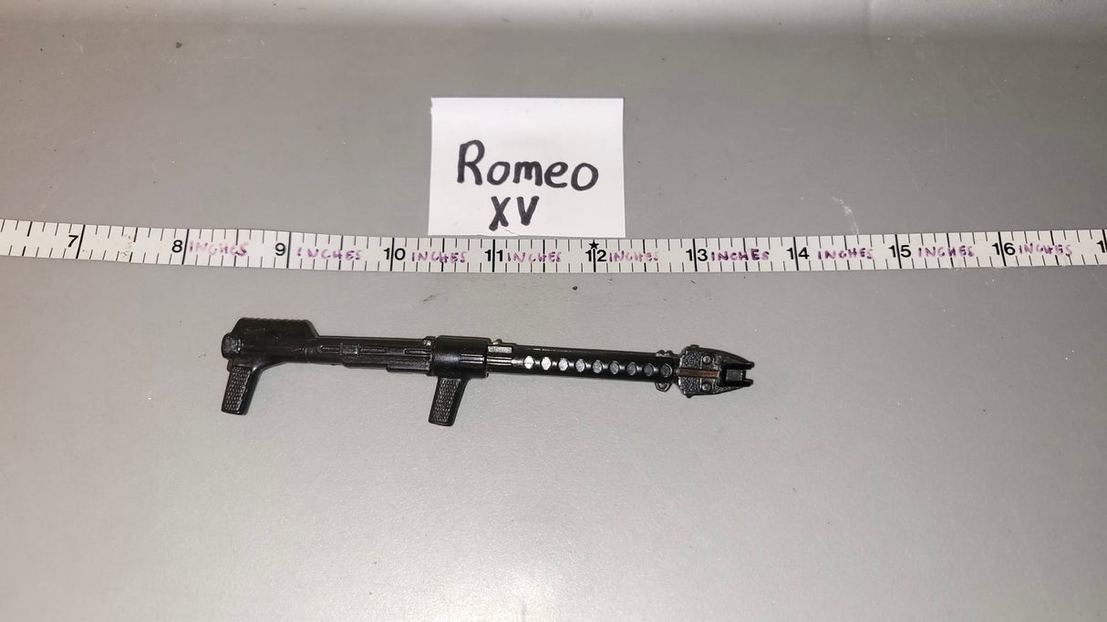 1/6 Scale Science Fiction Blaster Rifle