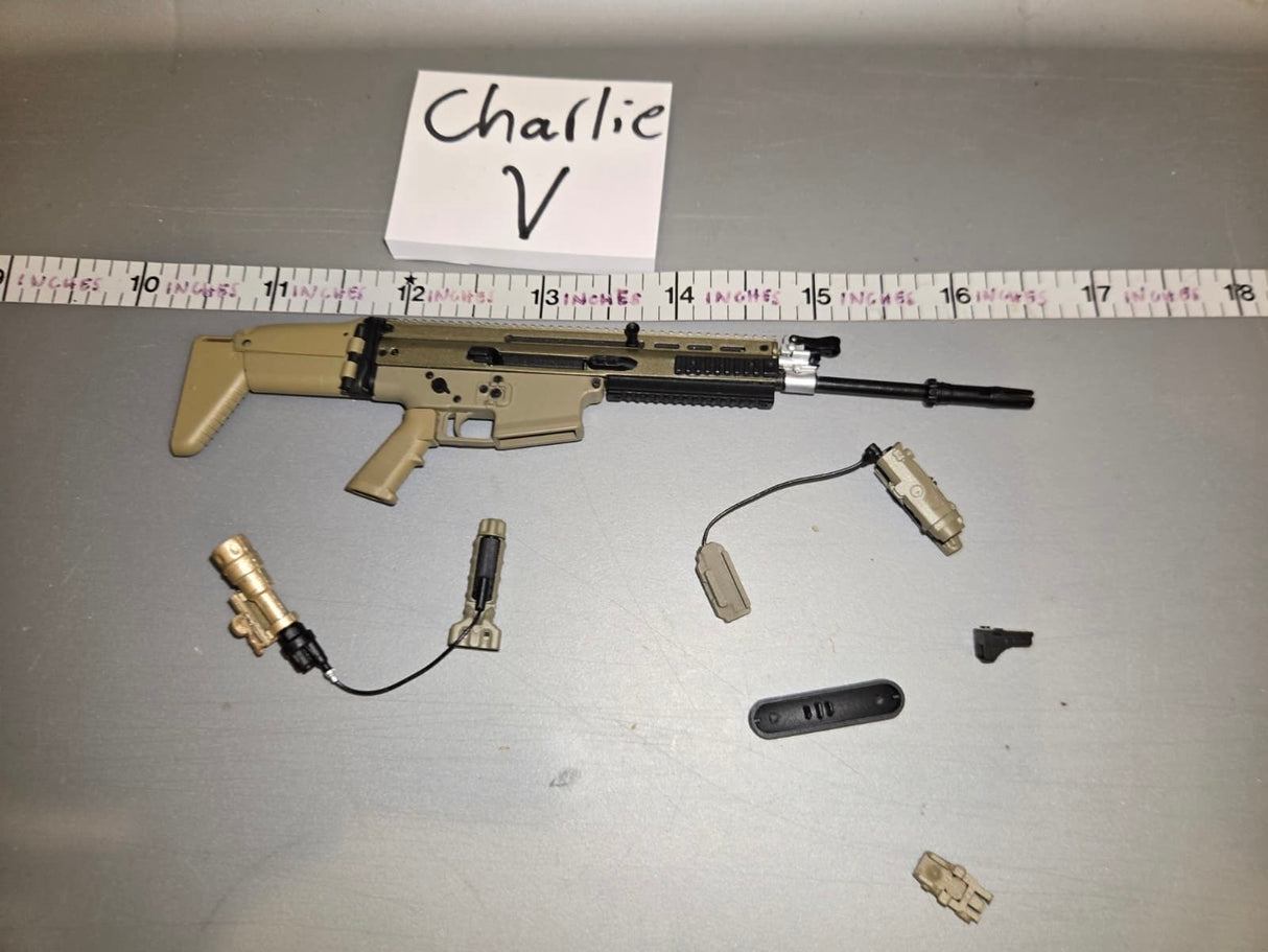 1/6 Scale Modern Era SCAR Rifle -