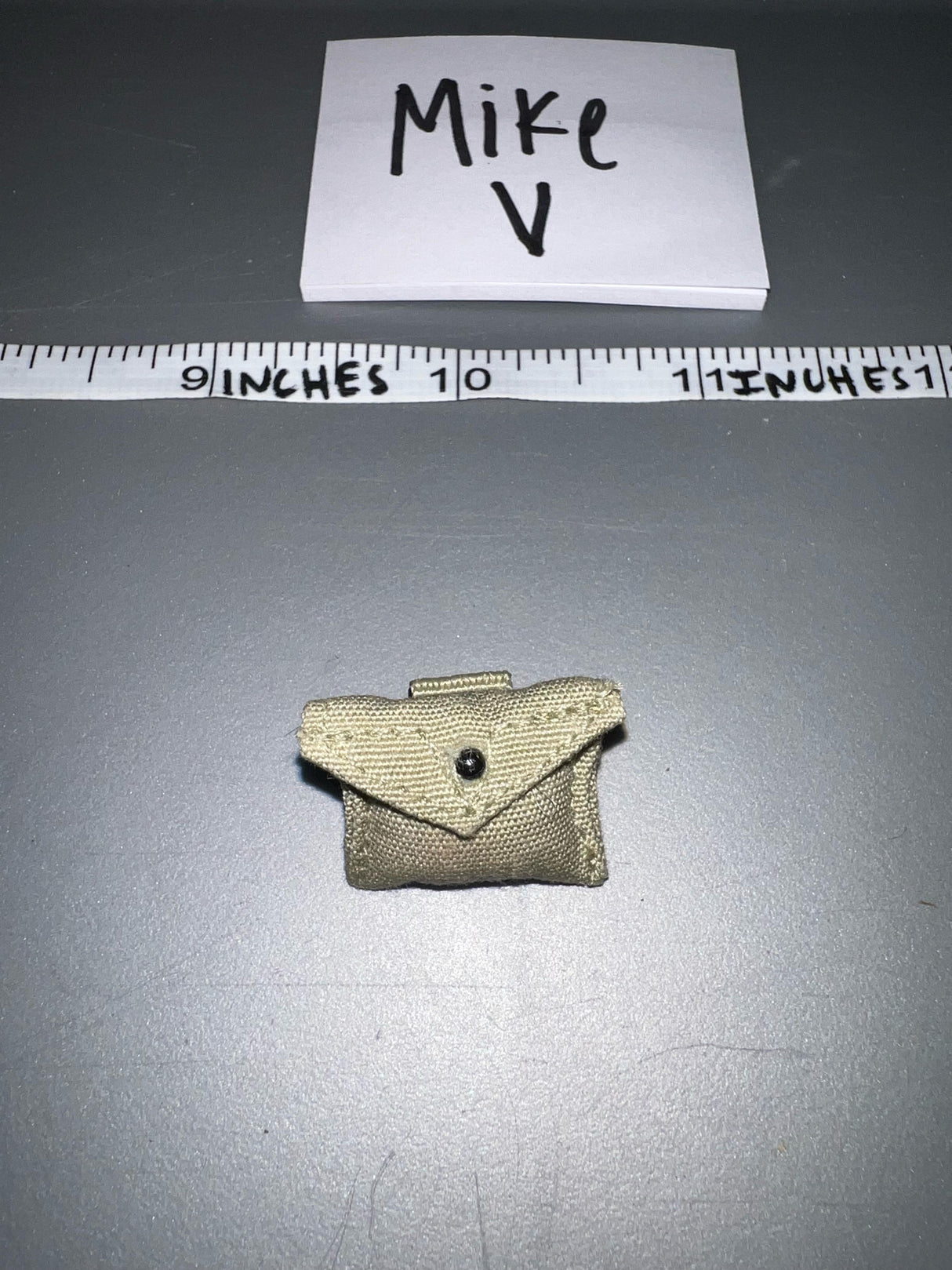 1/6 Scale WWII US First Aid Pouch