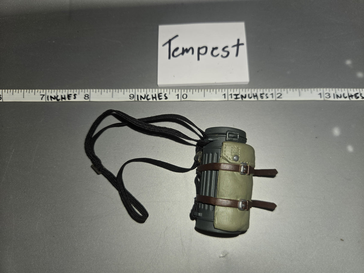 1/6 Scale WWII German Gas Mask Can