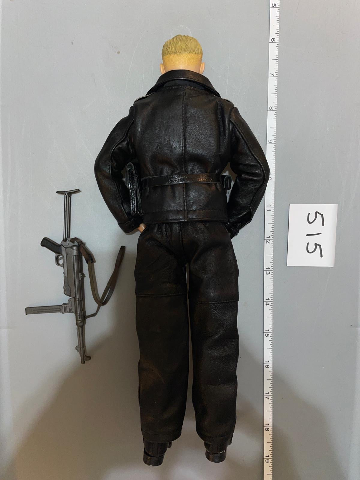 1:6 Scale WWII German Tanker Dressed Figure - Dragon