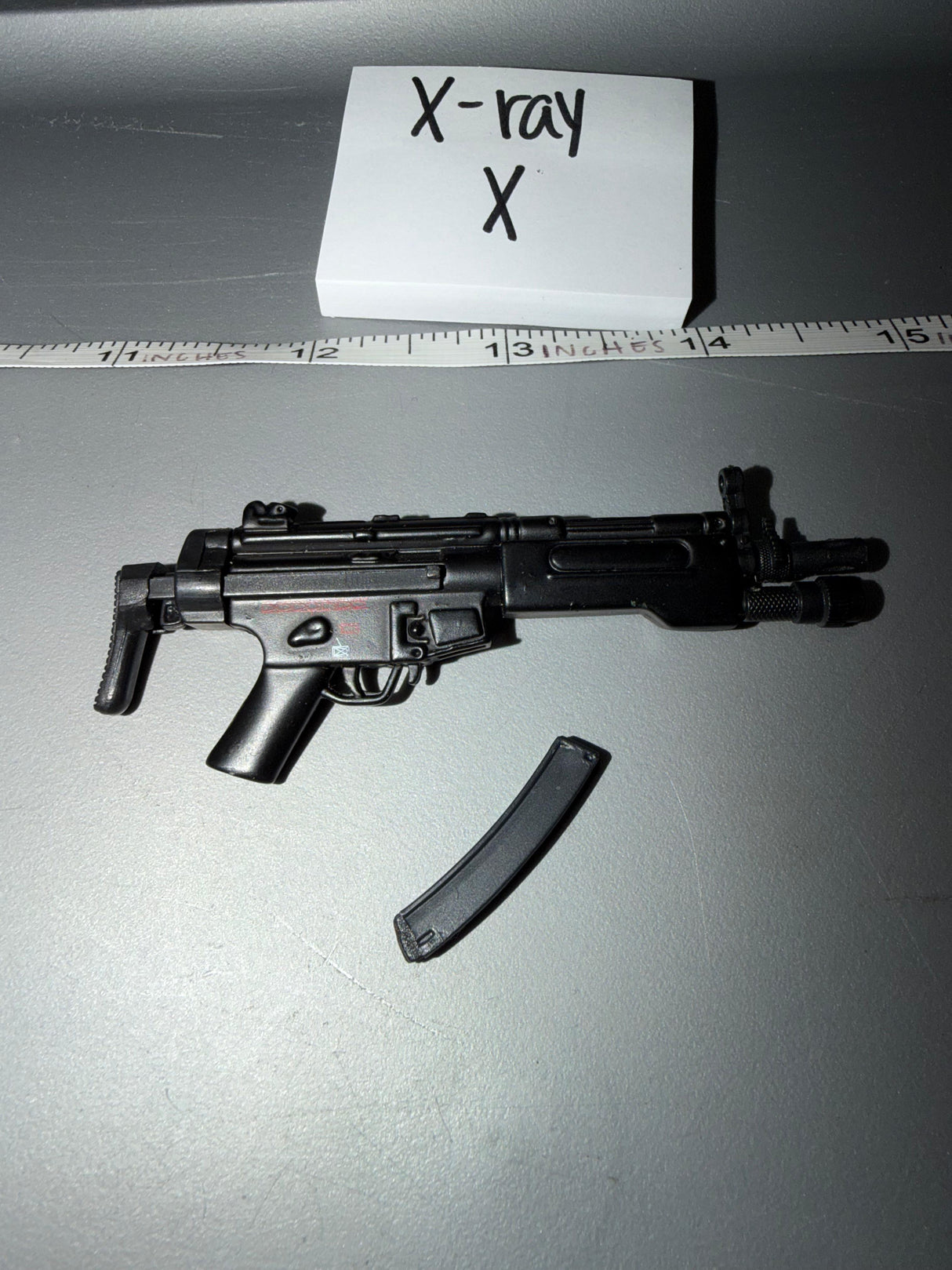 1/6 Scale Modern Era MP5 Submachine Gun