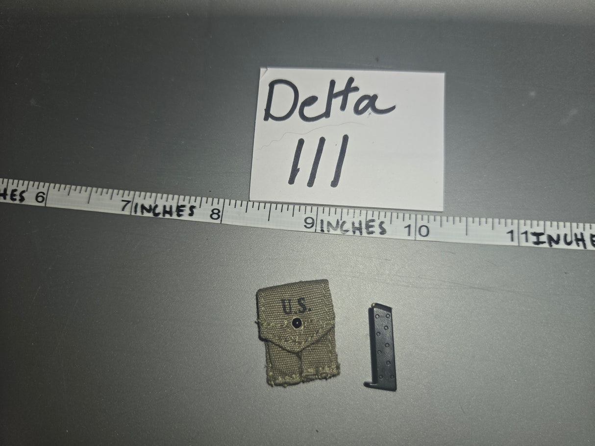 1:6 Scale WWII US .45 Magazine Pouch