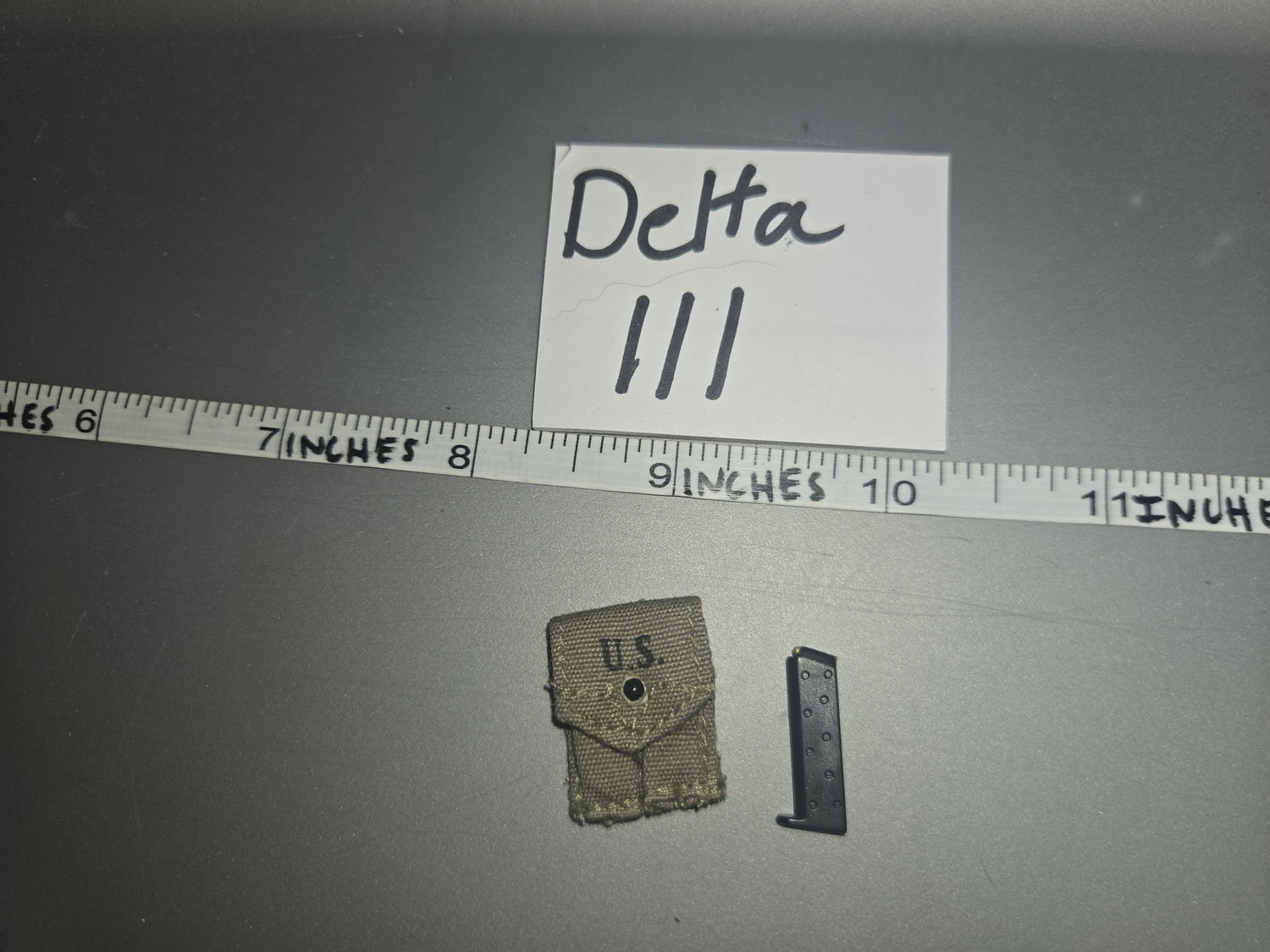 1:6 Scale WWII US .45 Magazine Pouch