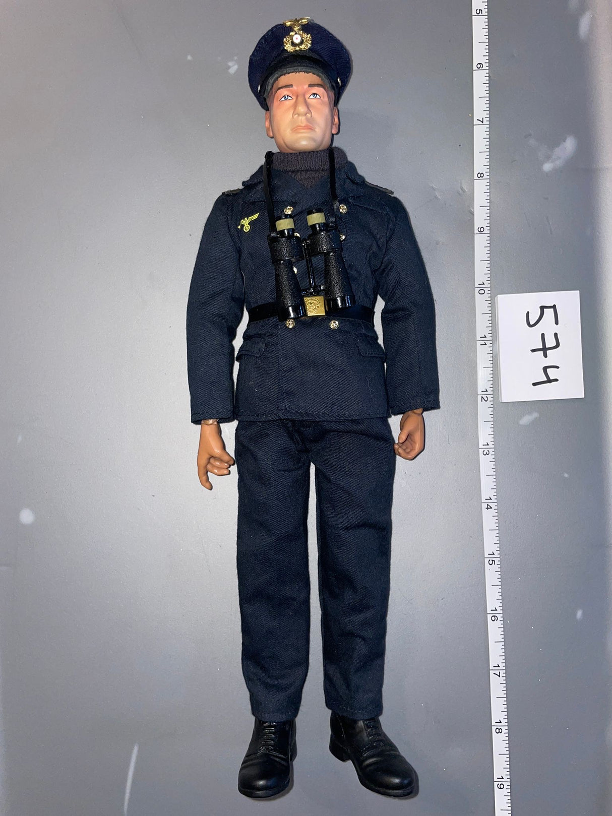 1:6 Scale WWII German Tanker Dressed Figure - Dragon