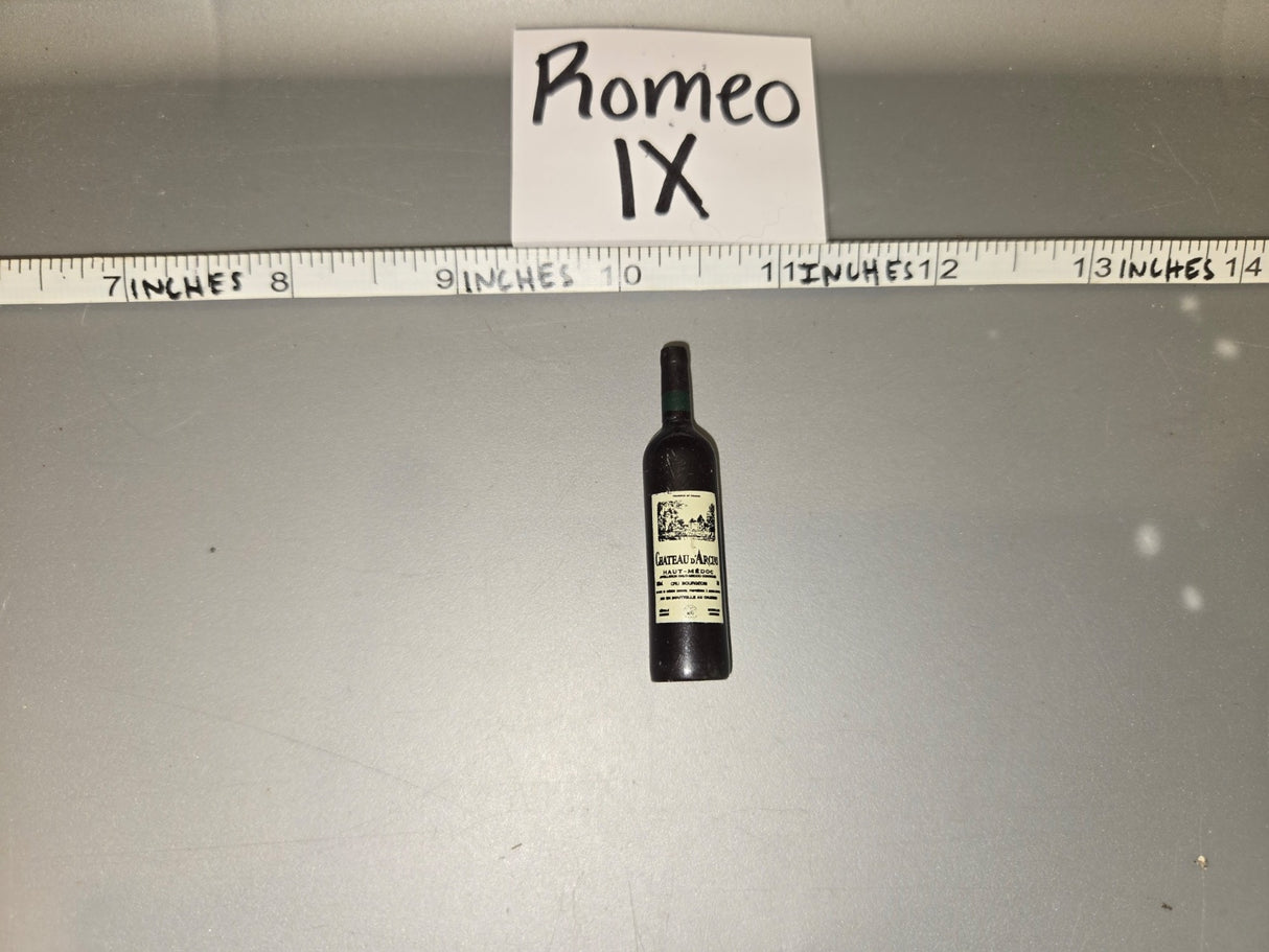 1/6 Scale WWII French Chateau d'Arche Haut-Medoc Wine Bottle - Romeo IX