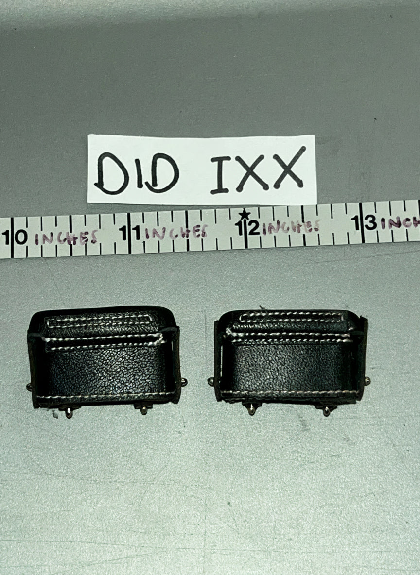 1/6 Scale WWII German Medic Pouches - DID Medic Groger