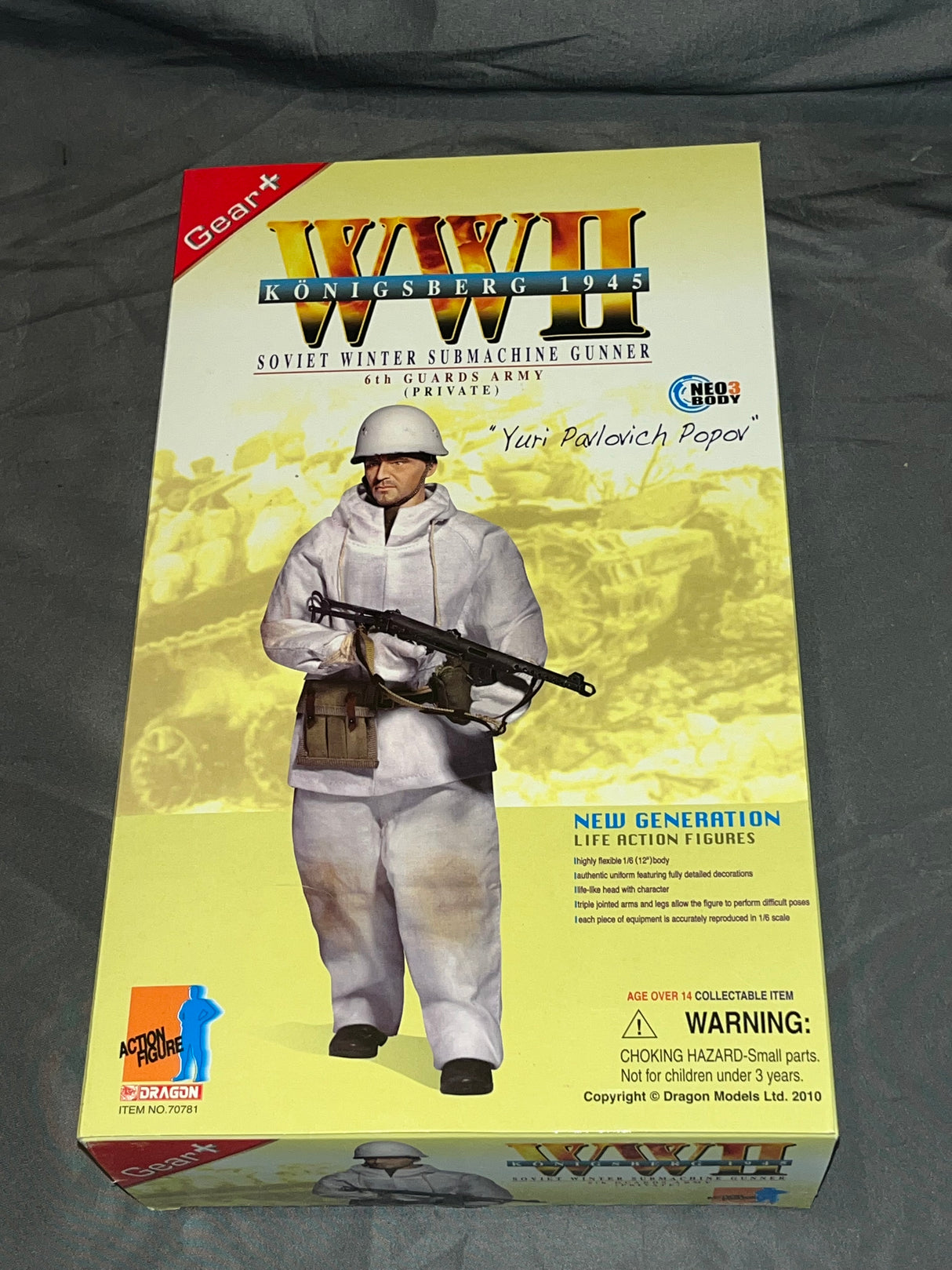 1/6 Scale WWII Russian Soviet Submachine Gunner Yuri Parlovich Popov - NIB Dragon -