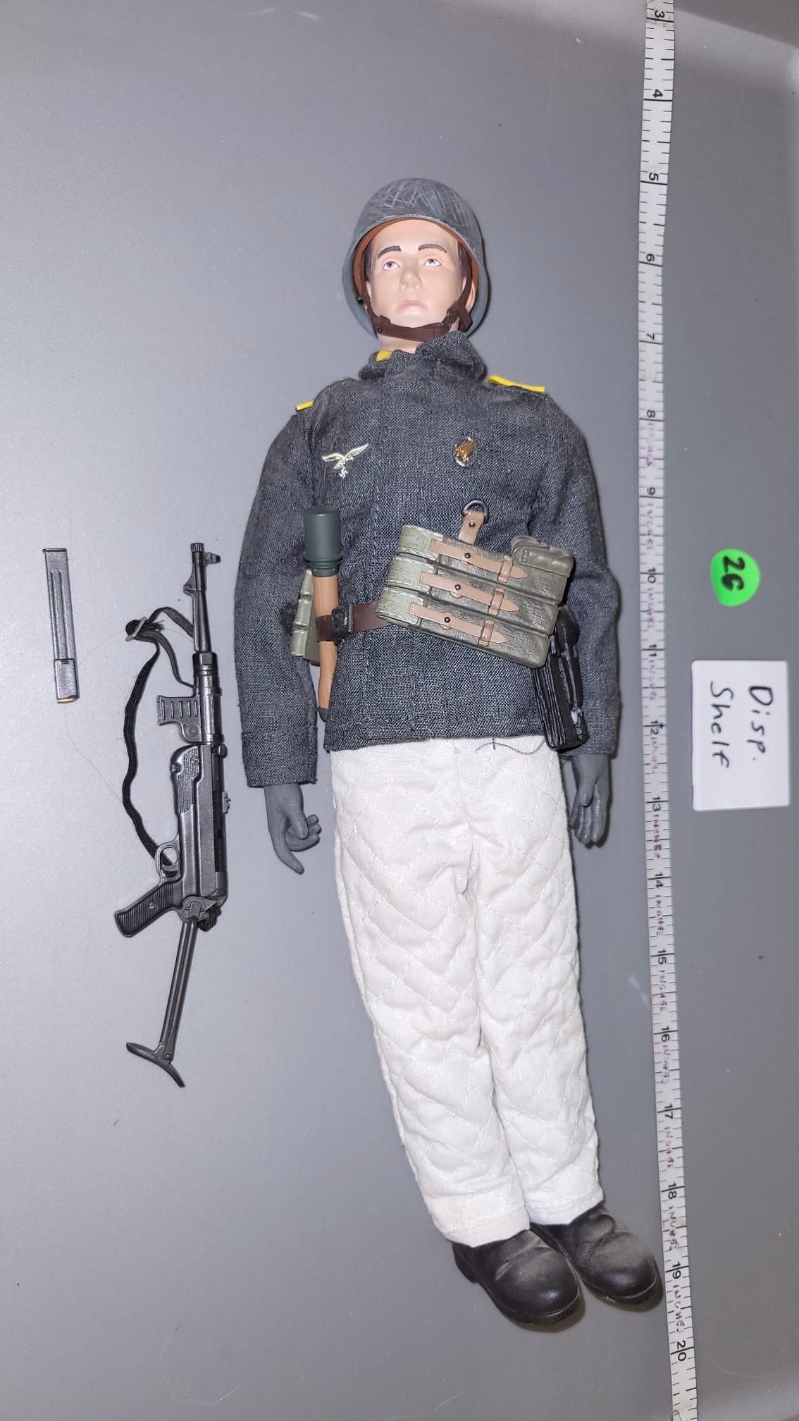 1:6 Scale WWII German Fallschirmjager Paratrooper Dressed Figure - Dragon