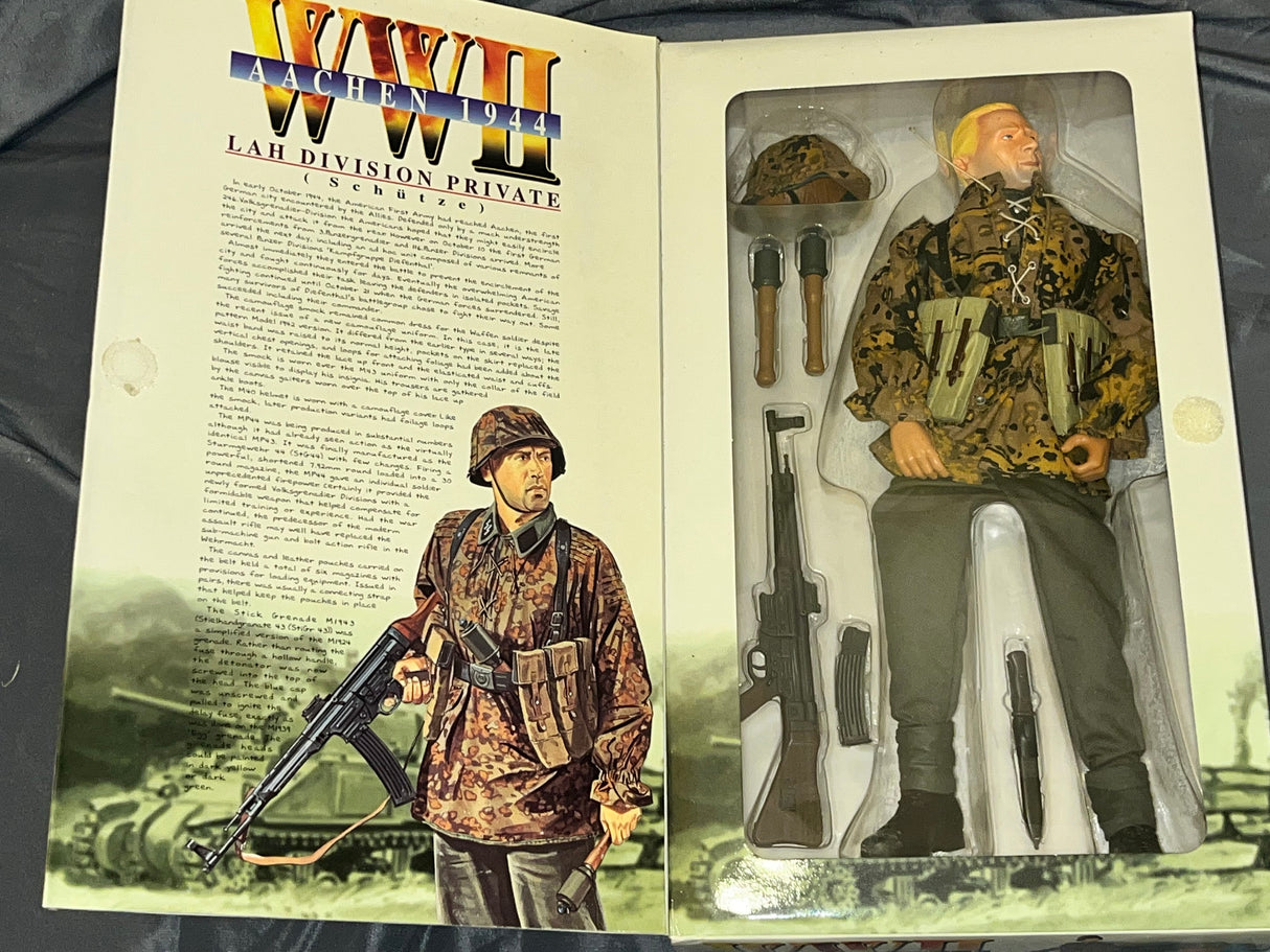 1/6 Scale WWII GERMAN LAH Division Private Alfred - NIB Dragon