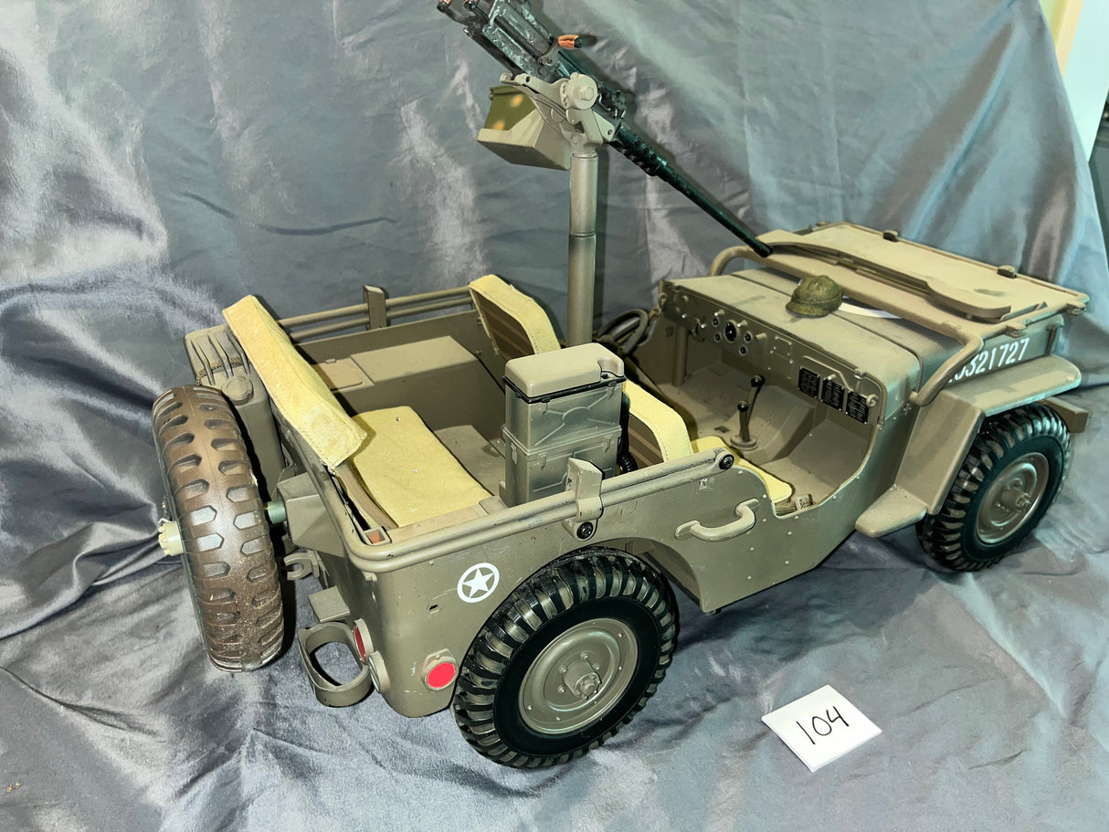 1/6 Scale WWII US Jeep - Ultimate Soldier - Weathered