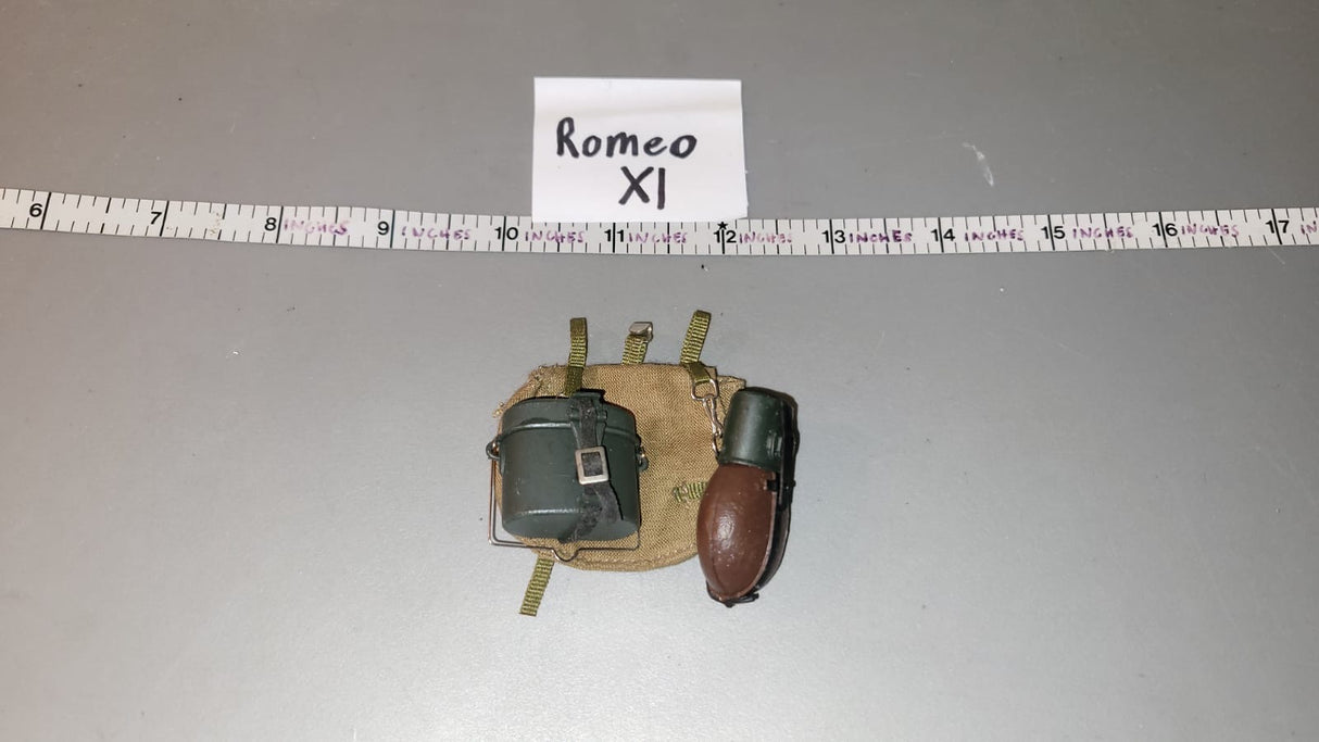 1/6 Scale WWII German Field Gear Lot