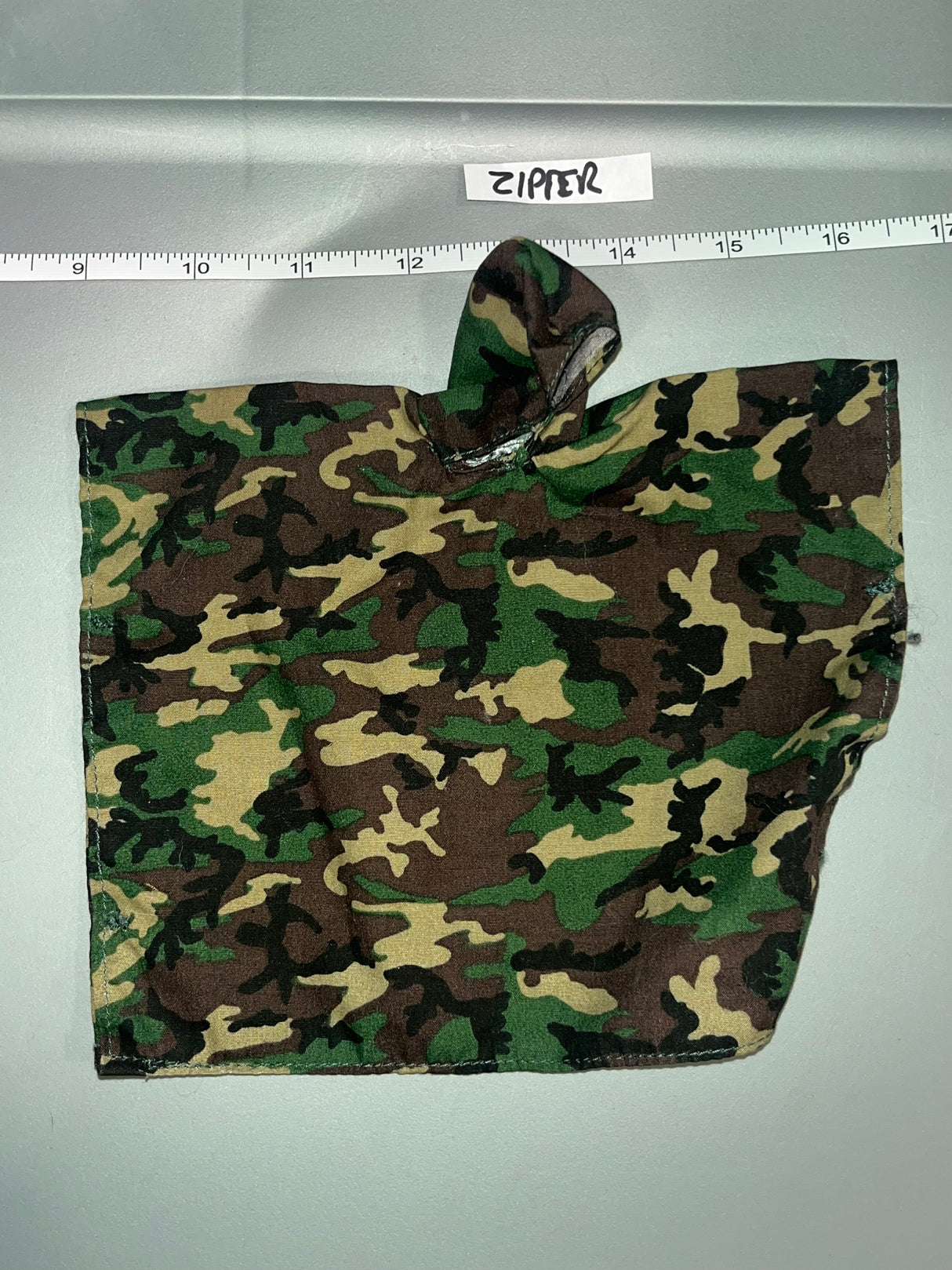 1:6 Modern Woodland Poncho Rain Coat