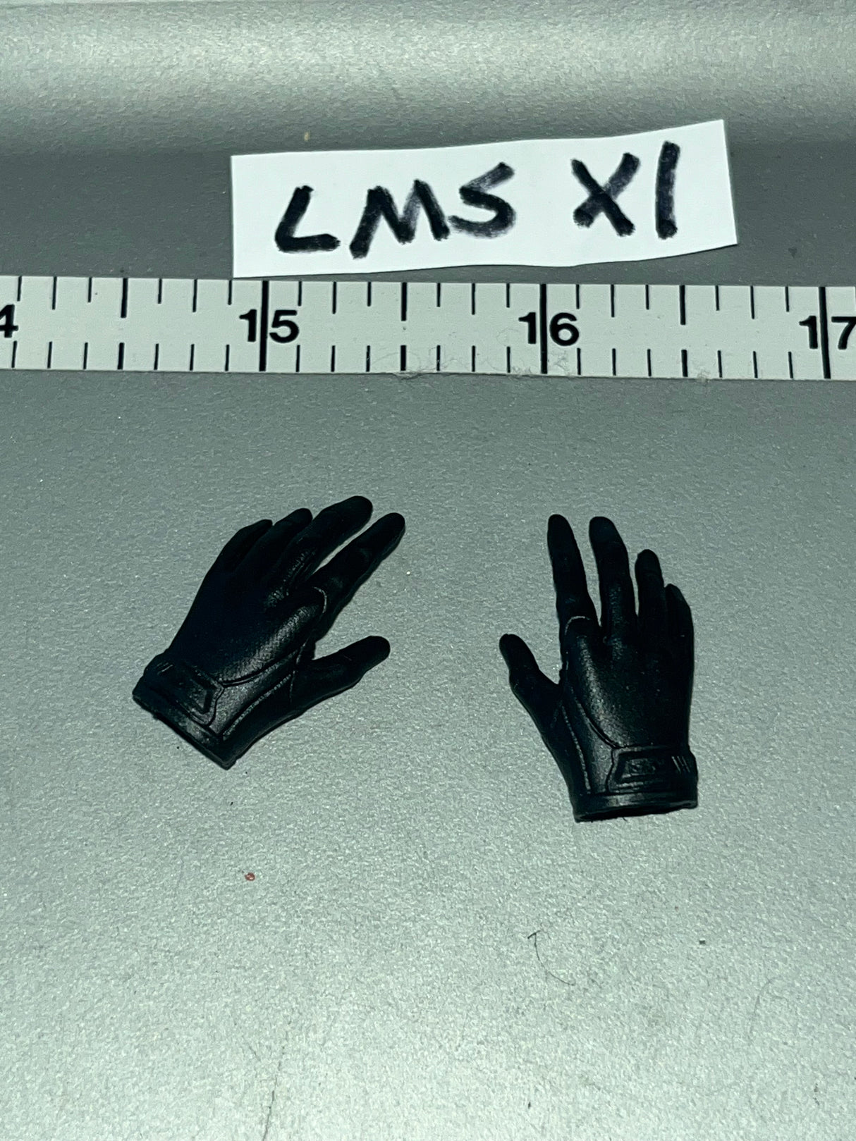 1/6 Scale Modern Era Cobra Baroness Gloved Hands - GD Toys GI Joe Real American Hero